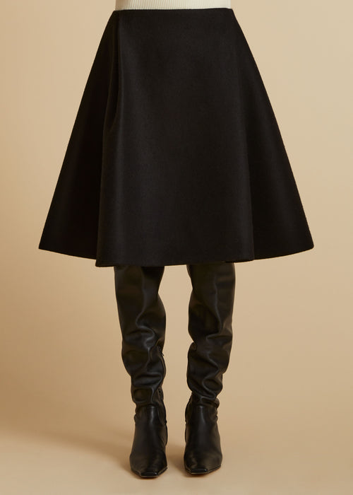 The Farla Skirt in Black