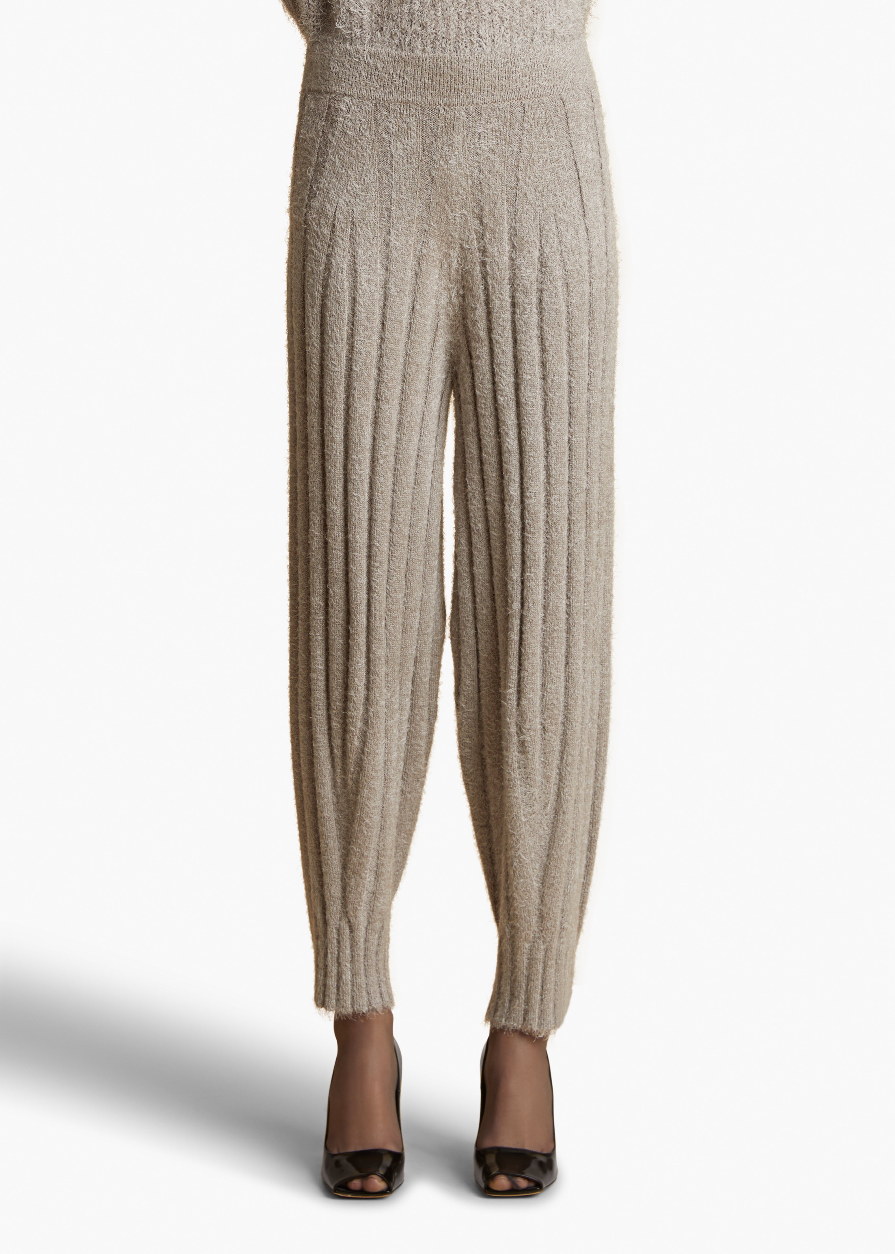 GABRIELLE PANT LIGHT TAUPE FRONT VIEW