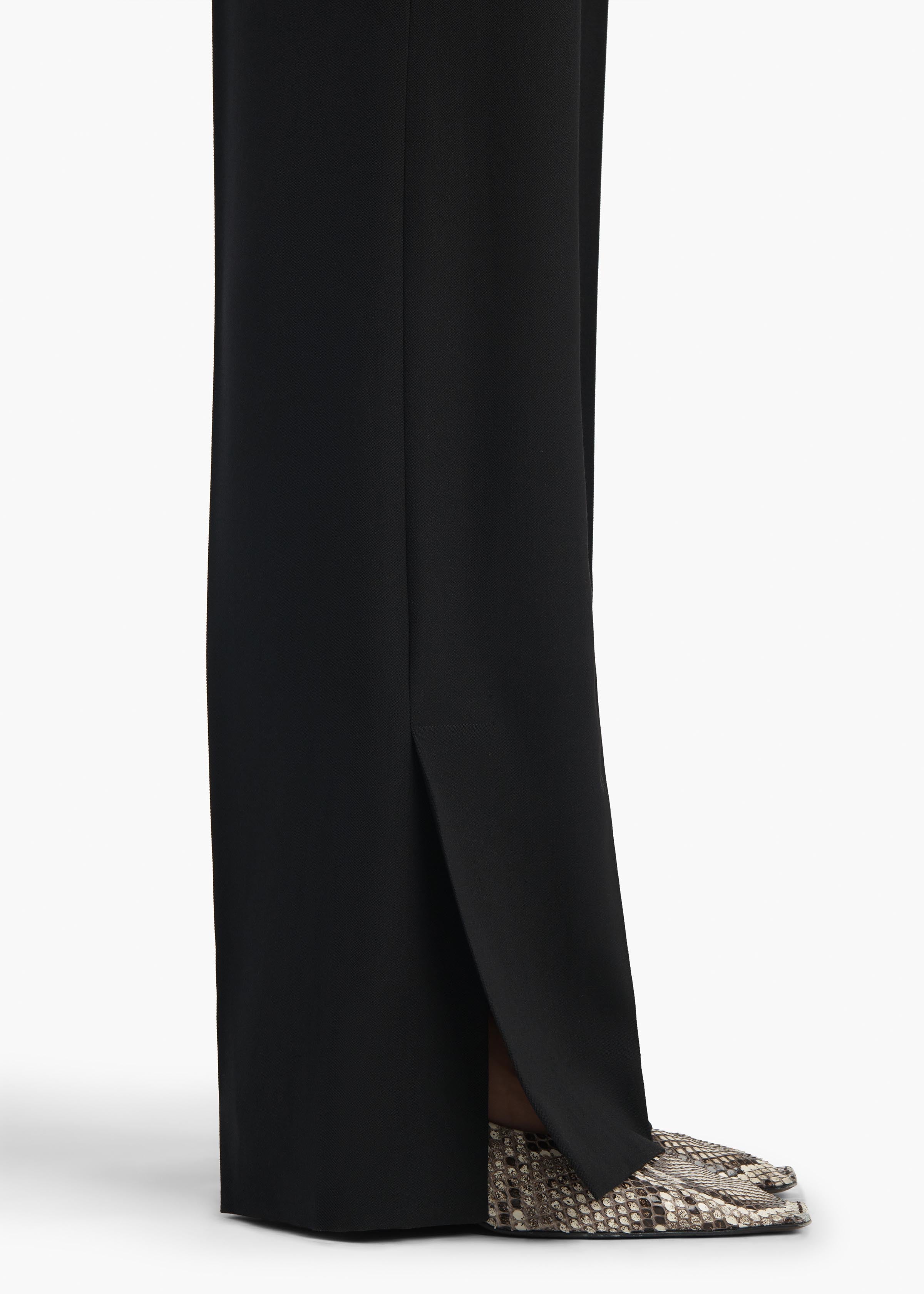 Grenare Pant in Black