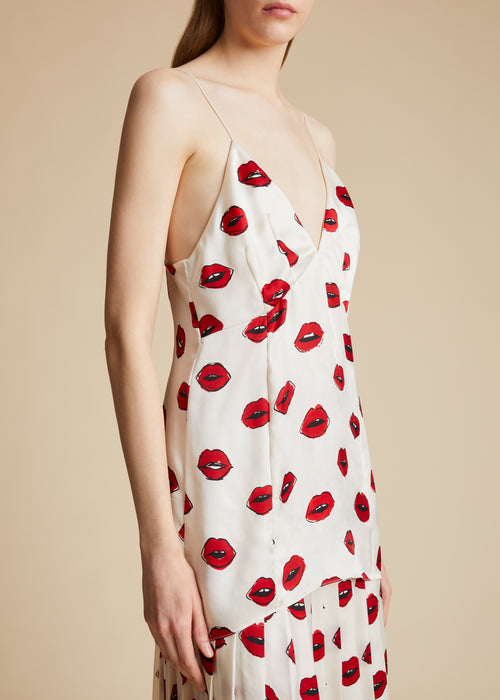 The Grisella Top in Cream with Red Lip Print