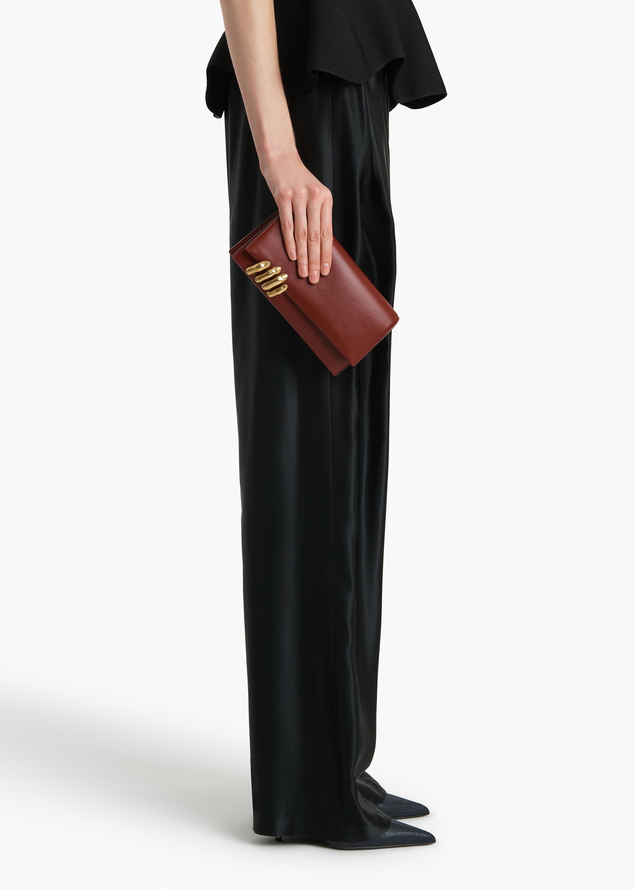 HAND CLUTCH OXBLOOD H4018 1015 524 E