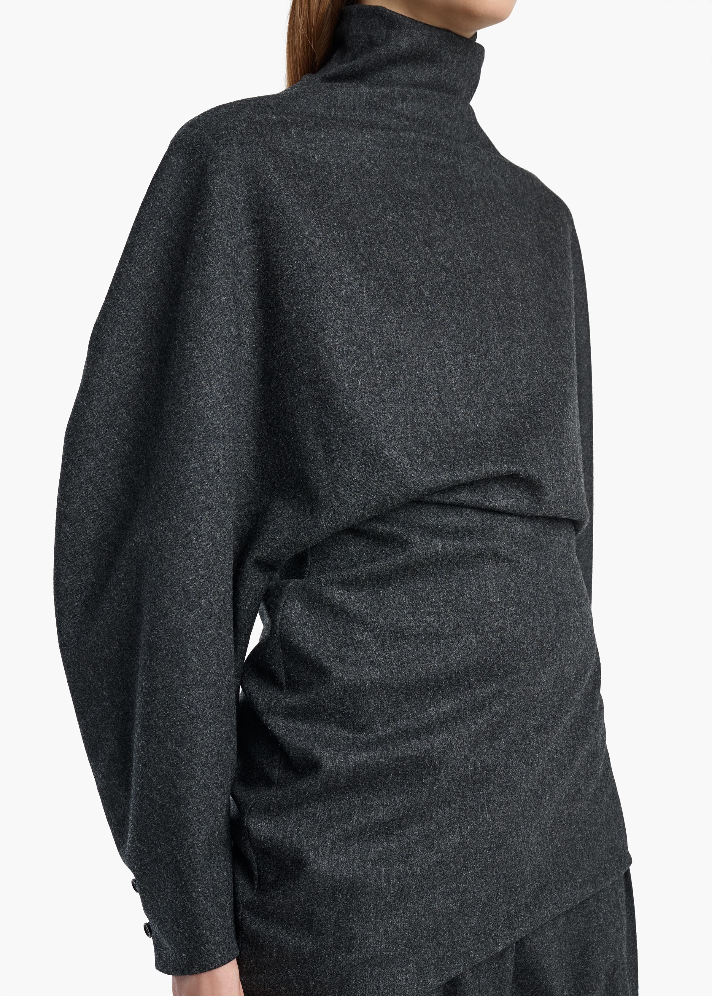 HARLOW TOP CHARCOAL 2460604 205 D