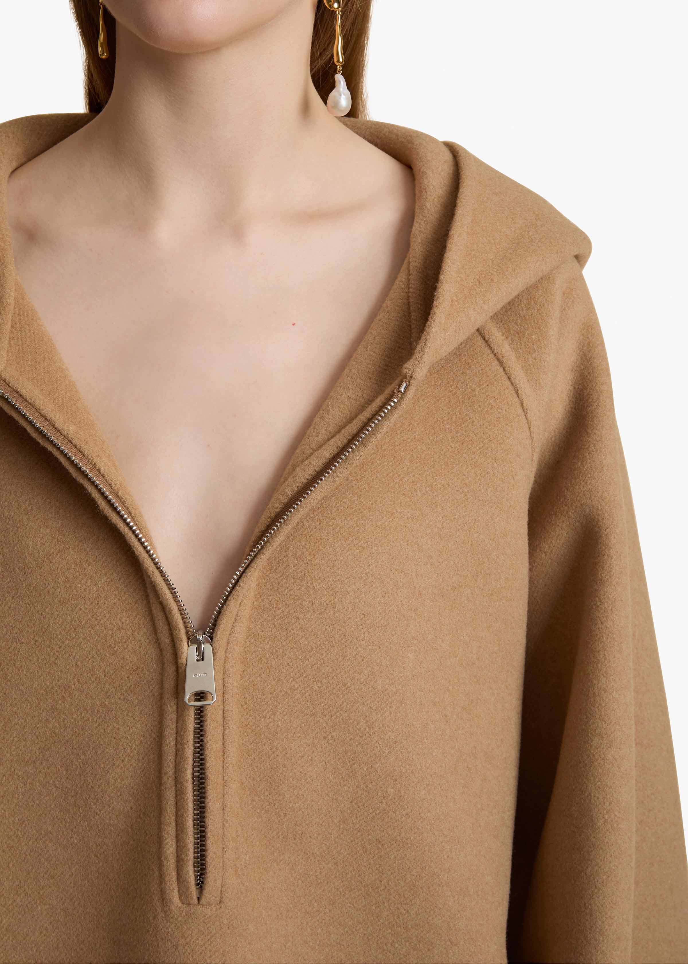 Hess Jacket in Camel DETAILED VIEW 1