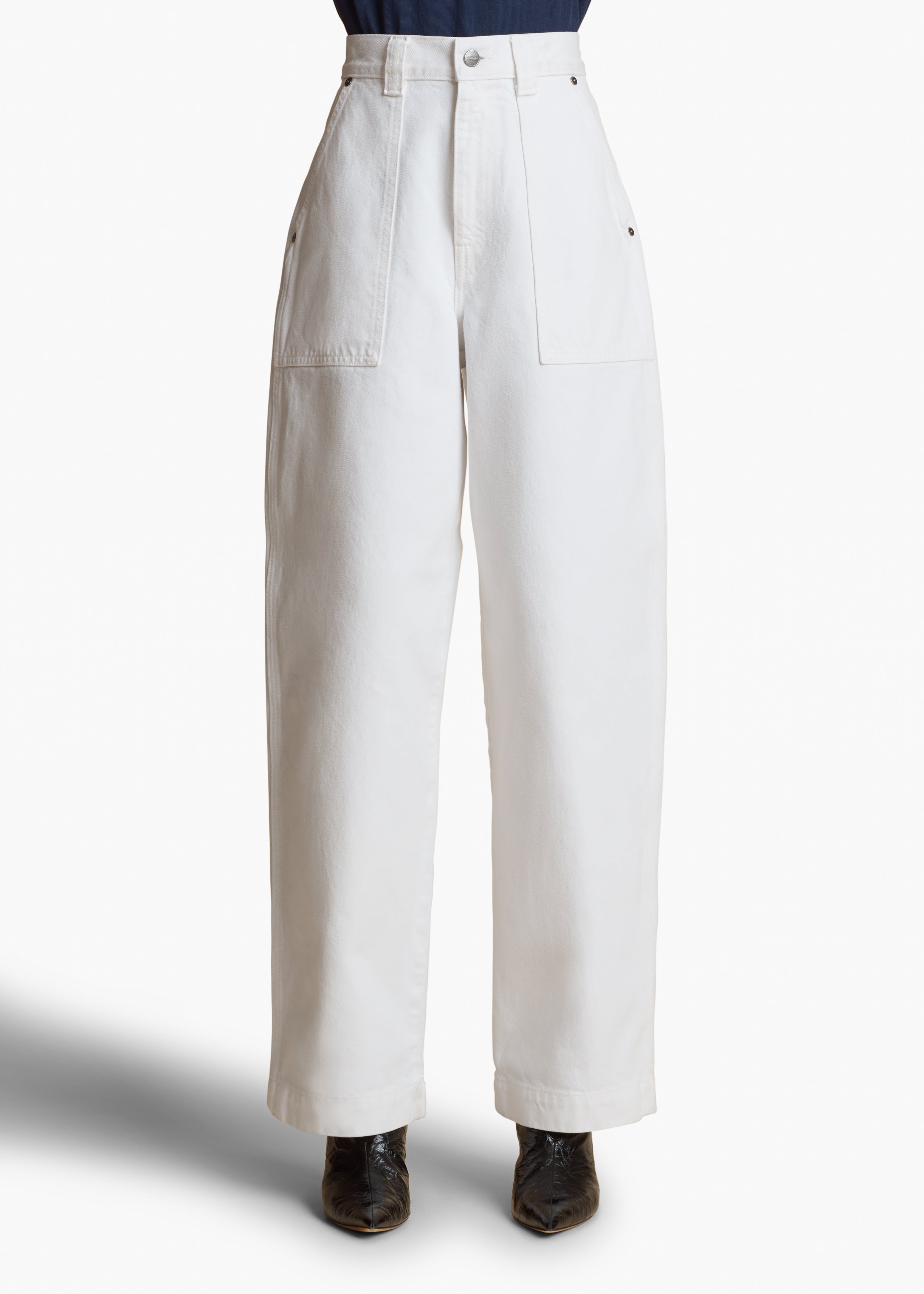 HEWITT JEAN IN WHITE FRONT VIEW