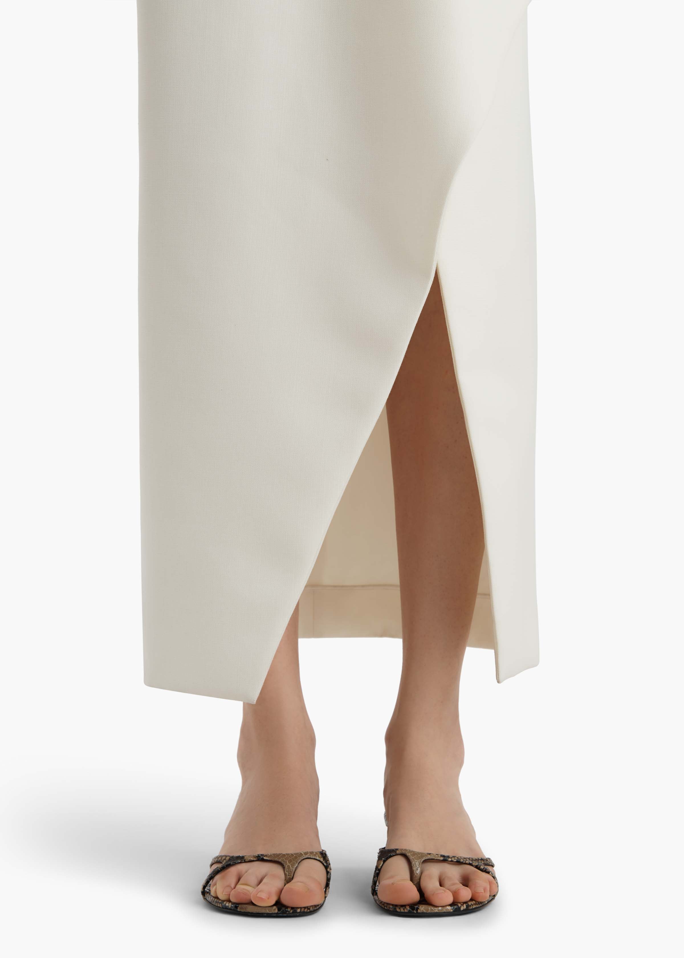 JAIA-SKIRT_CREAM_4117527-103_D.jpg