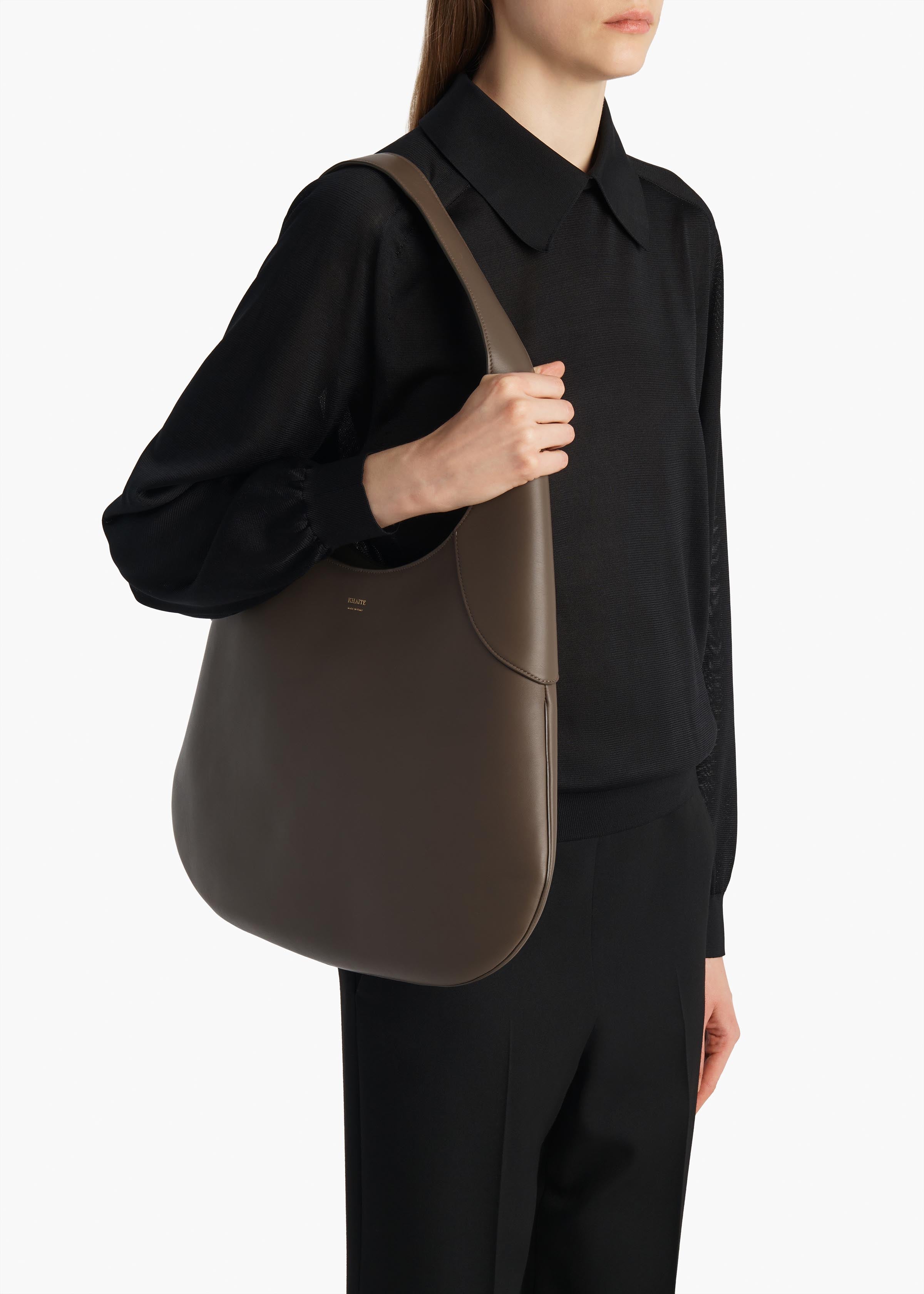Large Joan Hobo in Elephant