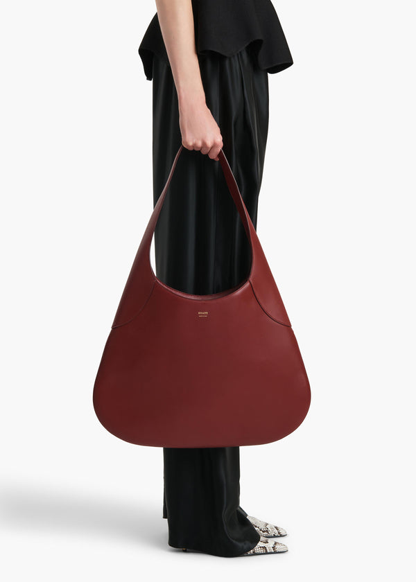JOAN LARGE HOBO OXBLOOD H1044 875 524 E