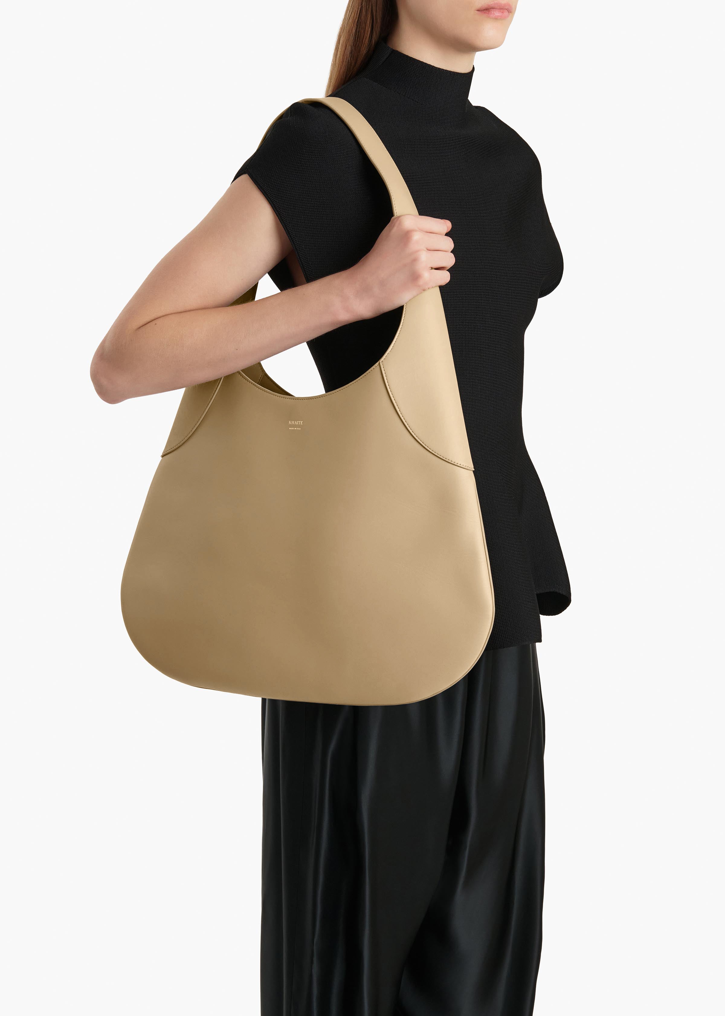 Large Joan Hobo in Toffee Leather