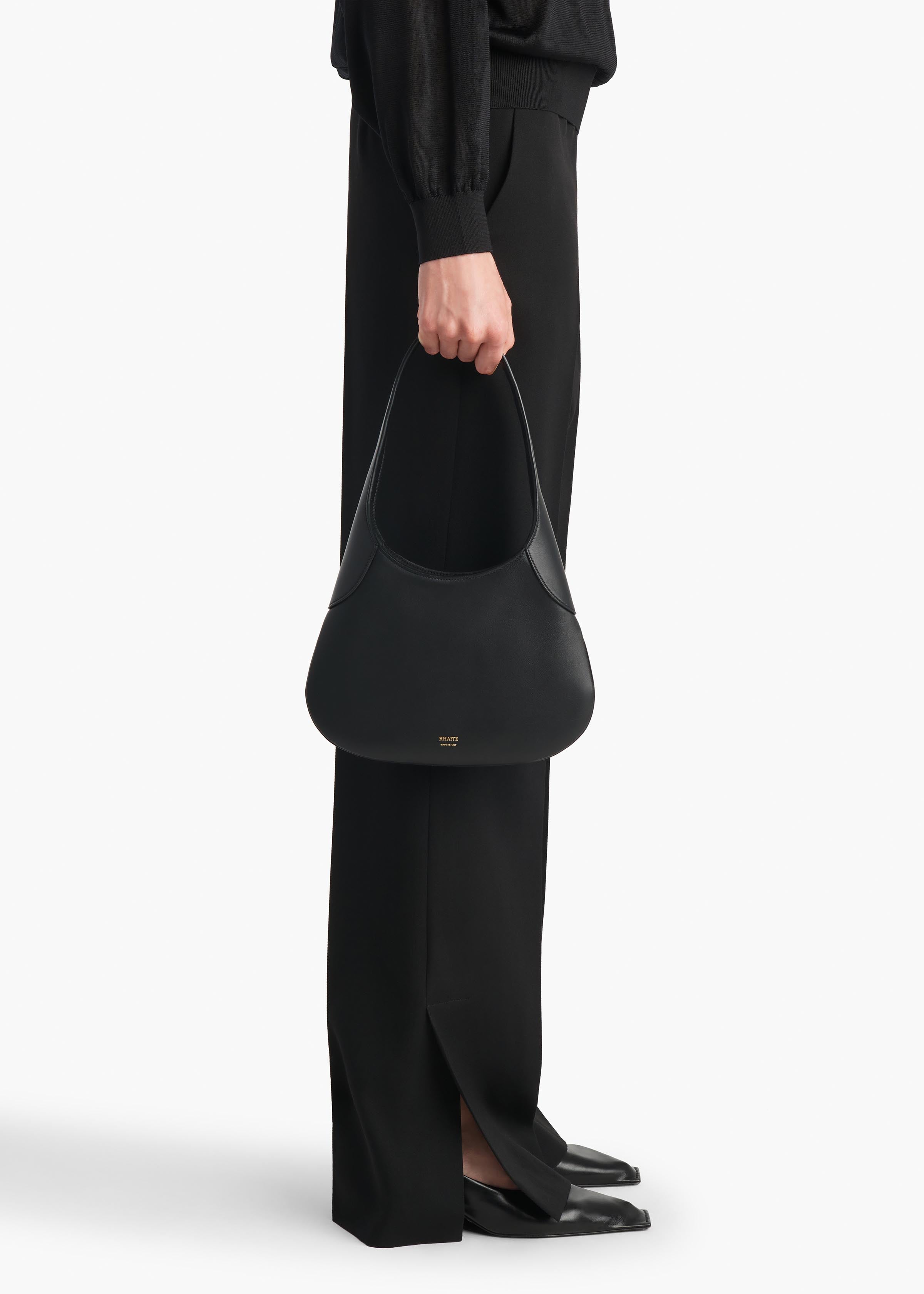 JOAN SMALL HOBO BLACK H1048 875 200 E