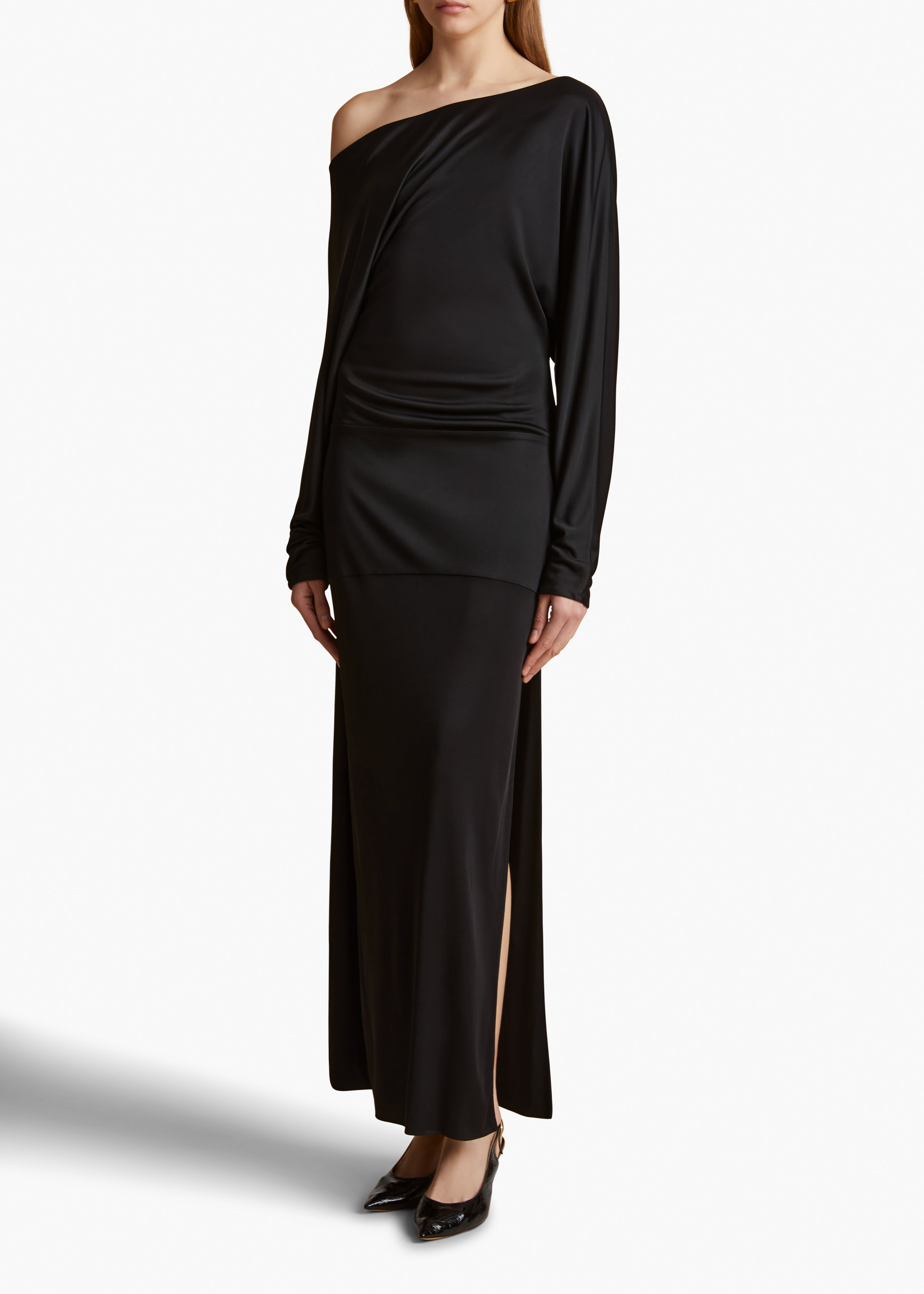 JUNET DRESS IN BLACK STYLED VIEW