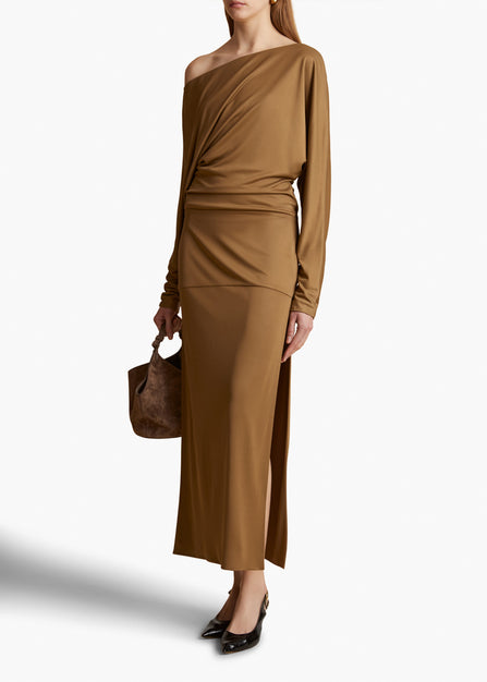 JUNET DRESS IN TOFFEE STYLED VIEW