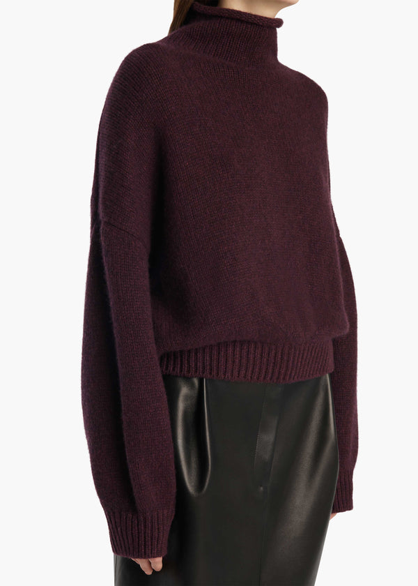JUNIPER-SWEATER_PLUM_18050650-801_D
