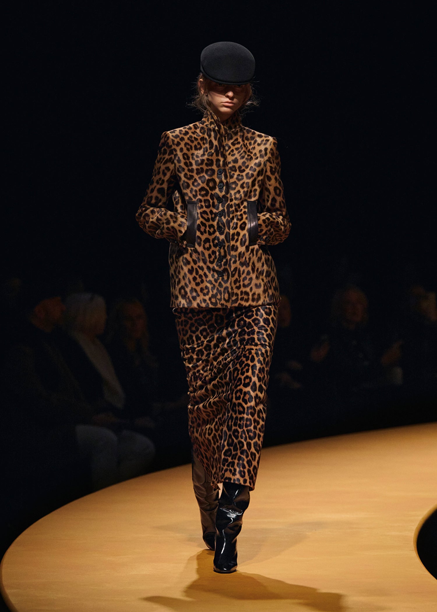 Loxley Skirt in Leopard Print Haircalf – KHAITE