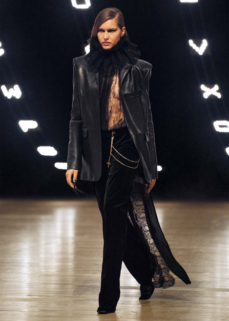 RUNWAY