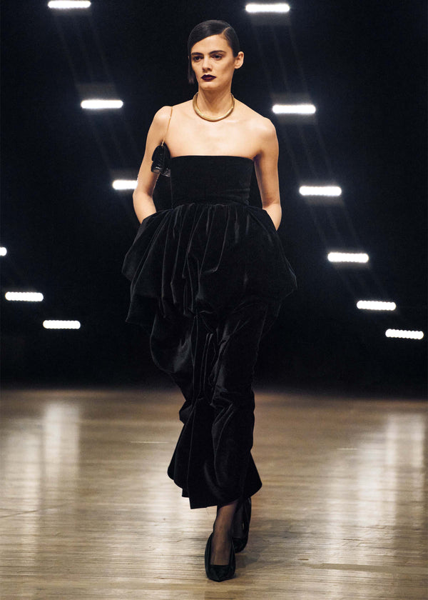 RUNWAY