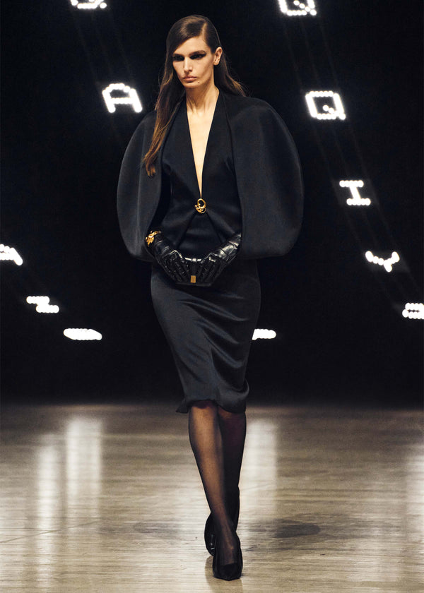 RUNWAY