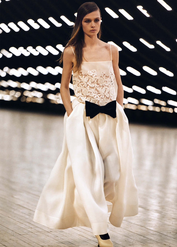 RUNWAY
