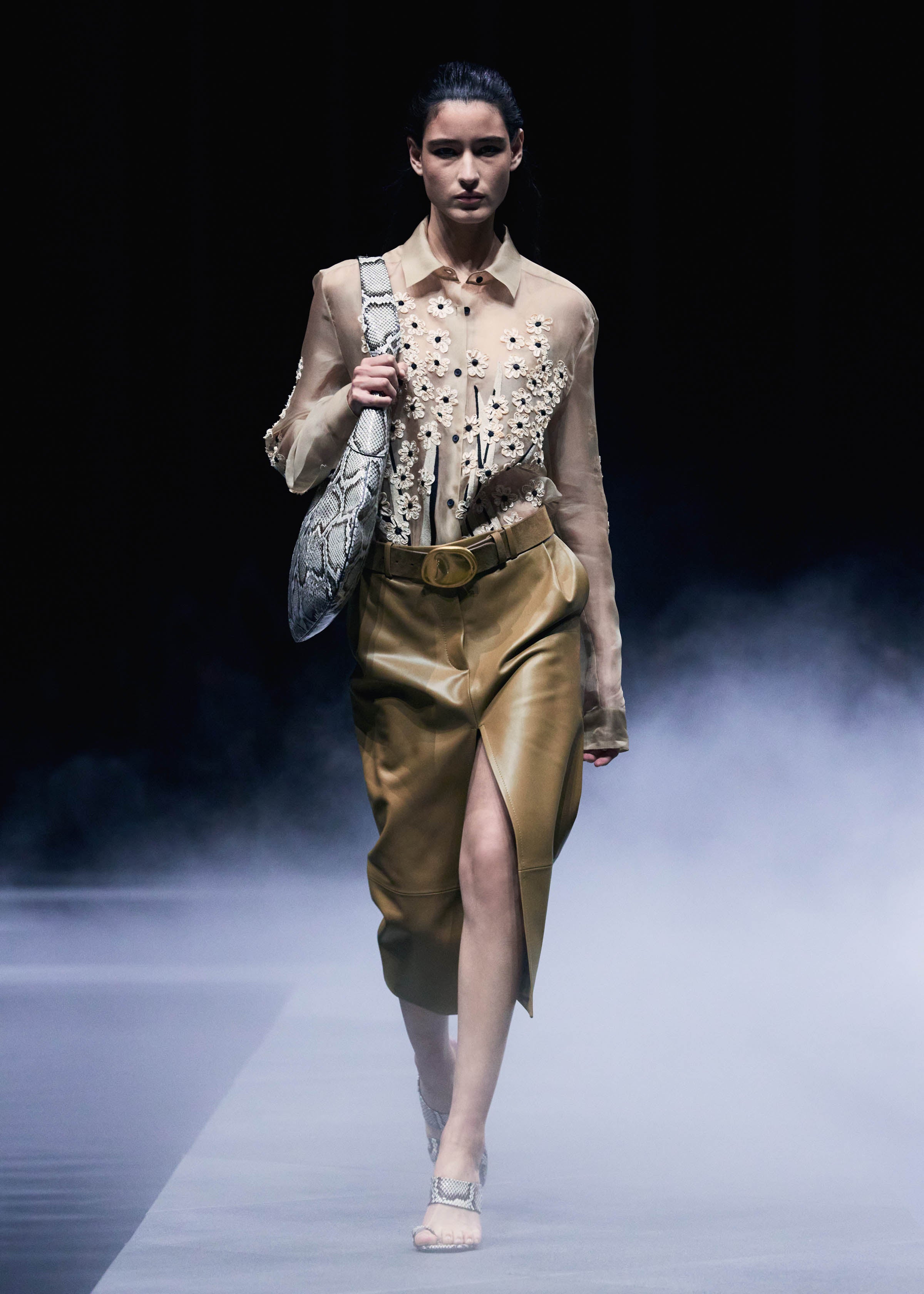 Anden Skirt in Golden Ochre Leather