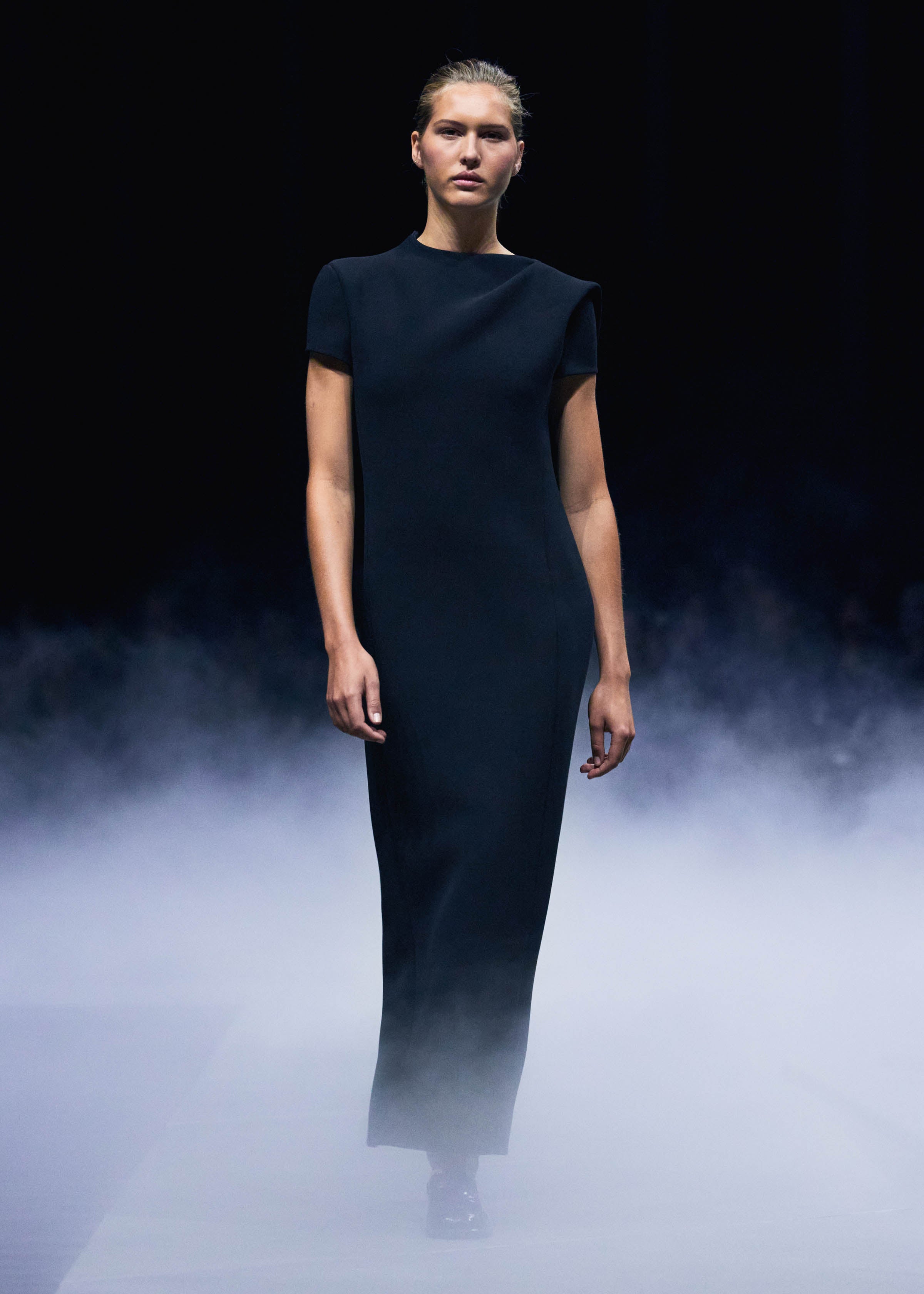 Iryl Dress in Black