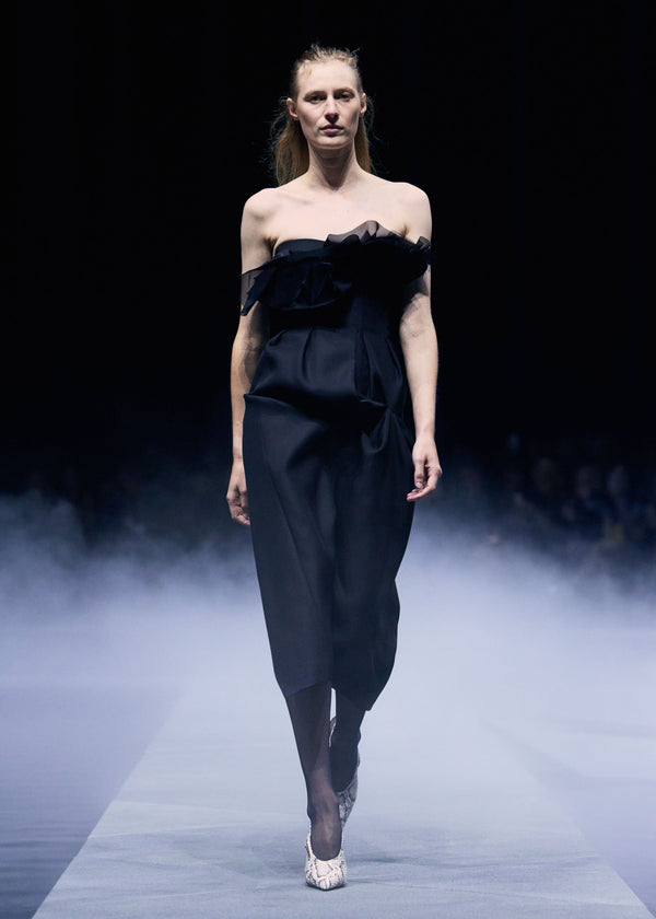 RUNWAY