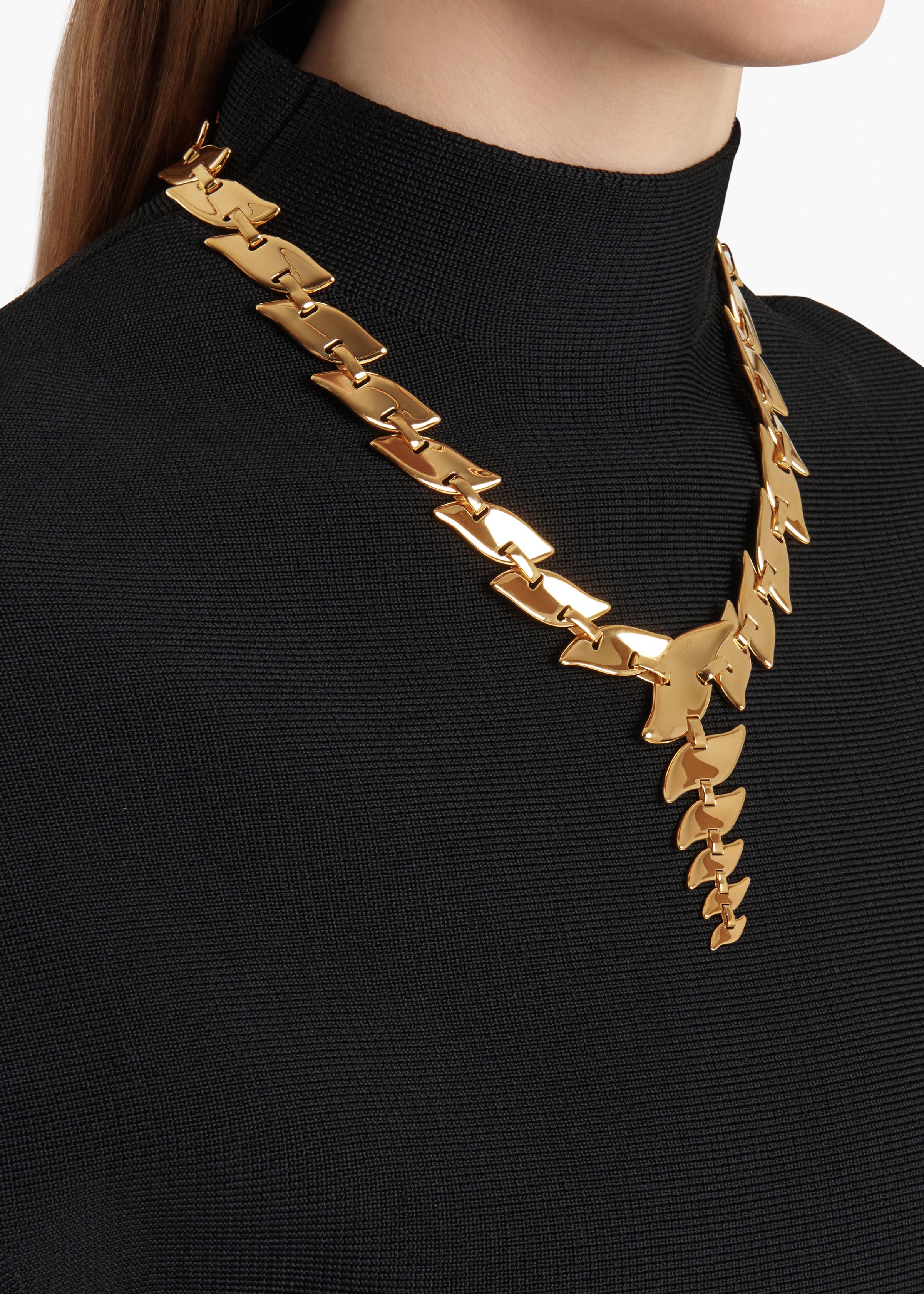 Leaf Chain Necklace in Gold