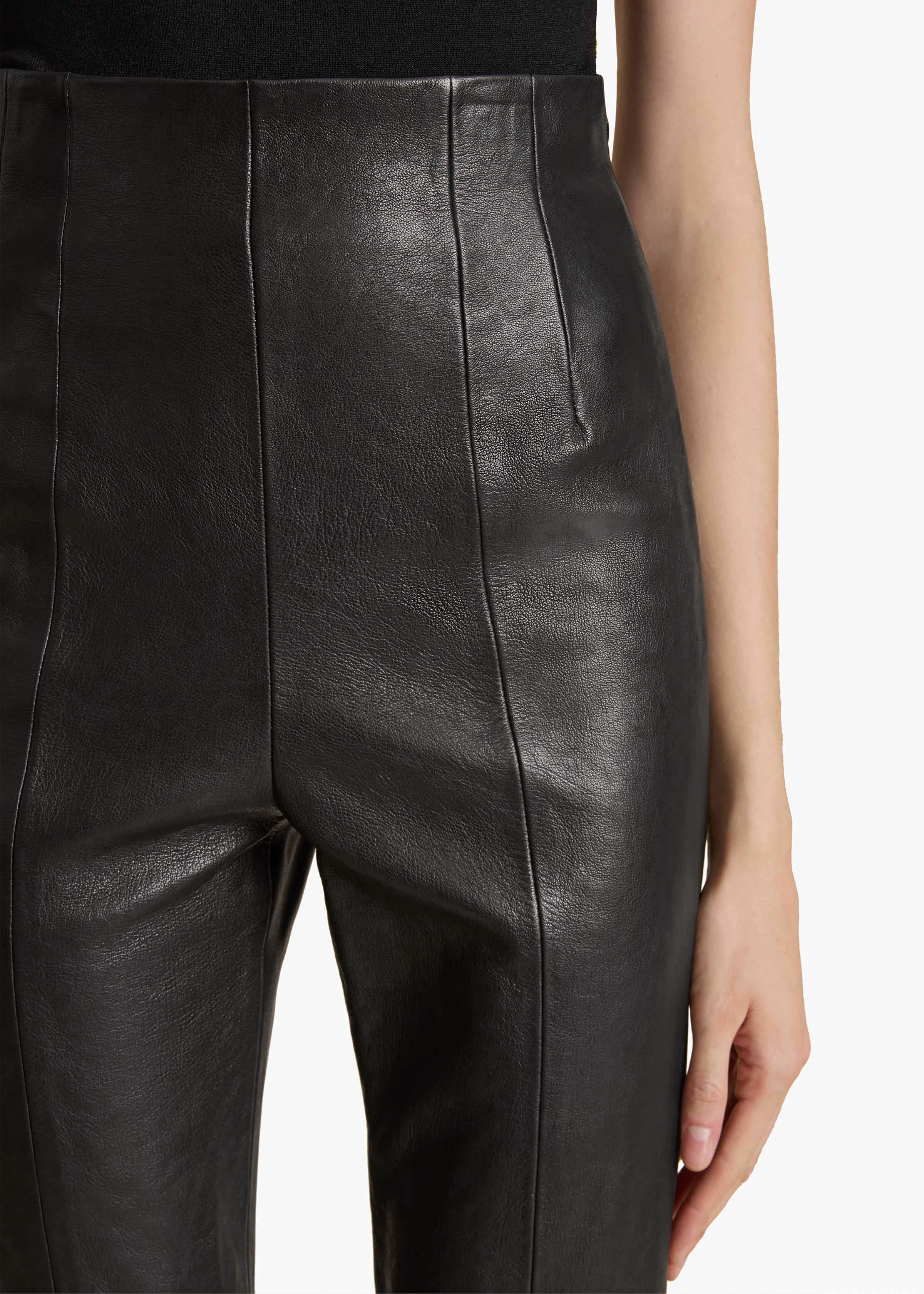 LENN PANT IN BLACK LEATHER DETAILED VIEW 2