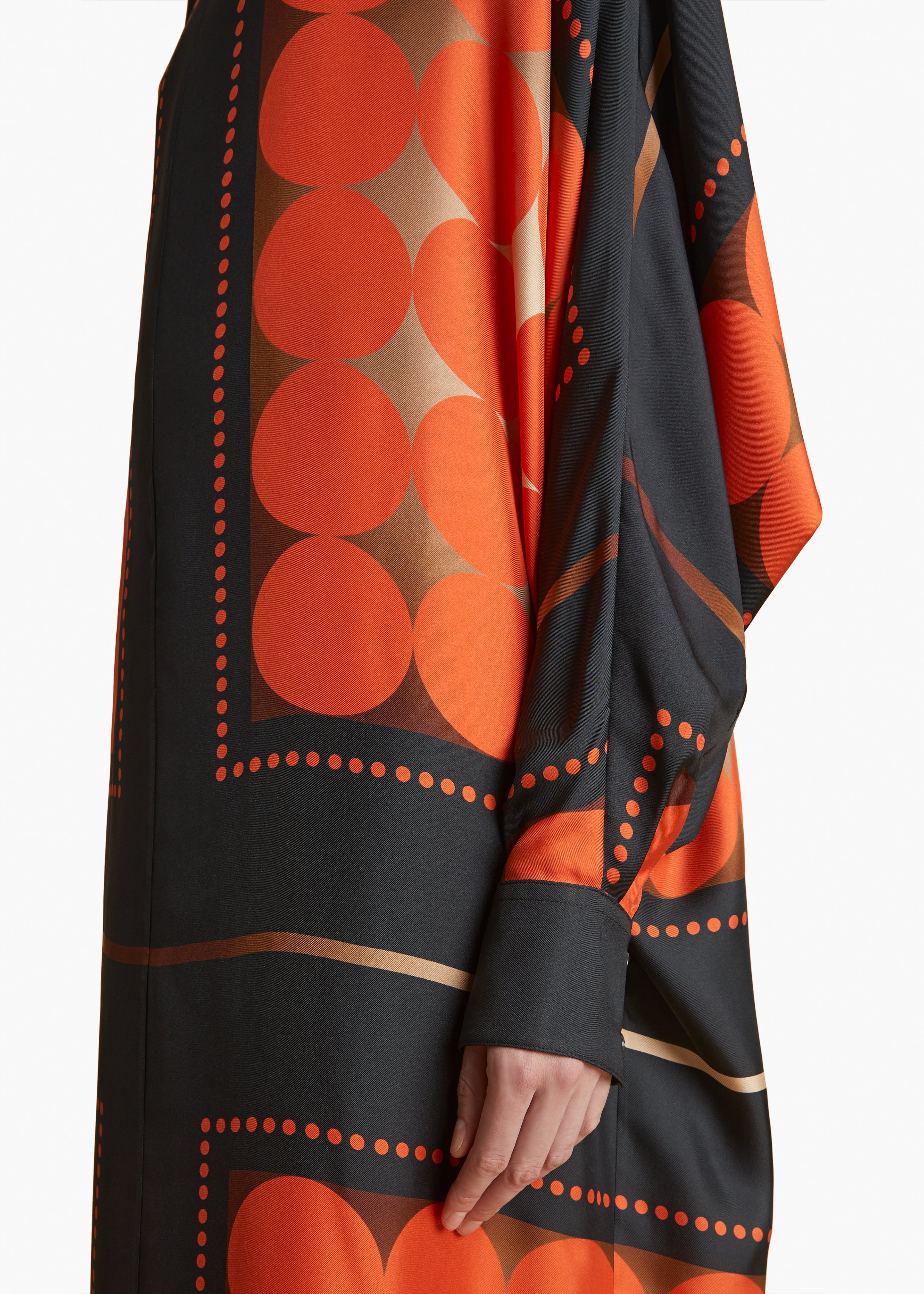 LEXI DRESS IN ORANGE MULTI DETAIL 1