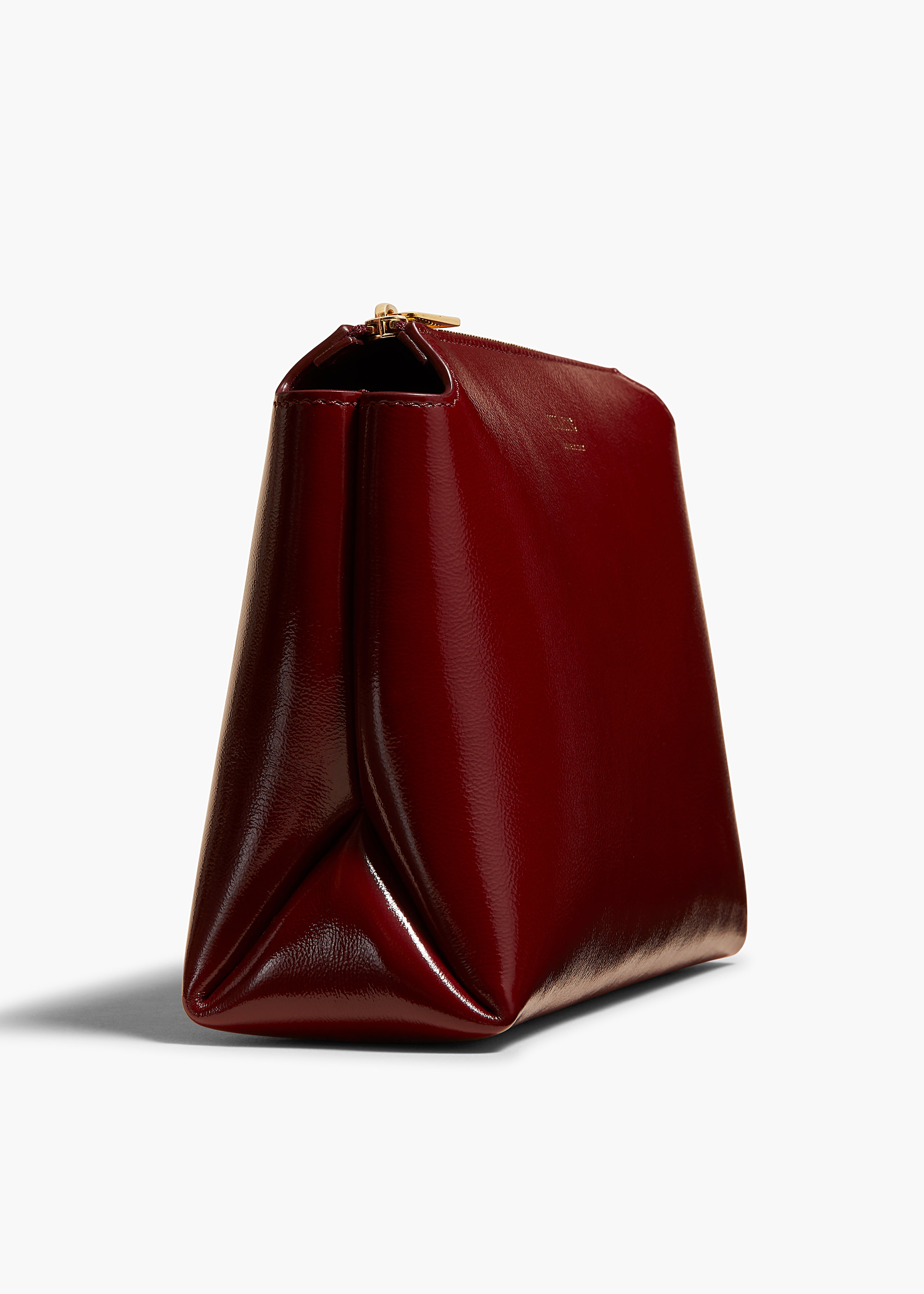 LINA SMALL POUCHETTE IN OXBLOOD CRACKLE PATENT LEATHER DETAILED VIEW