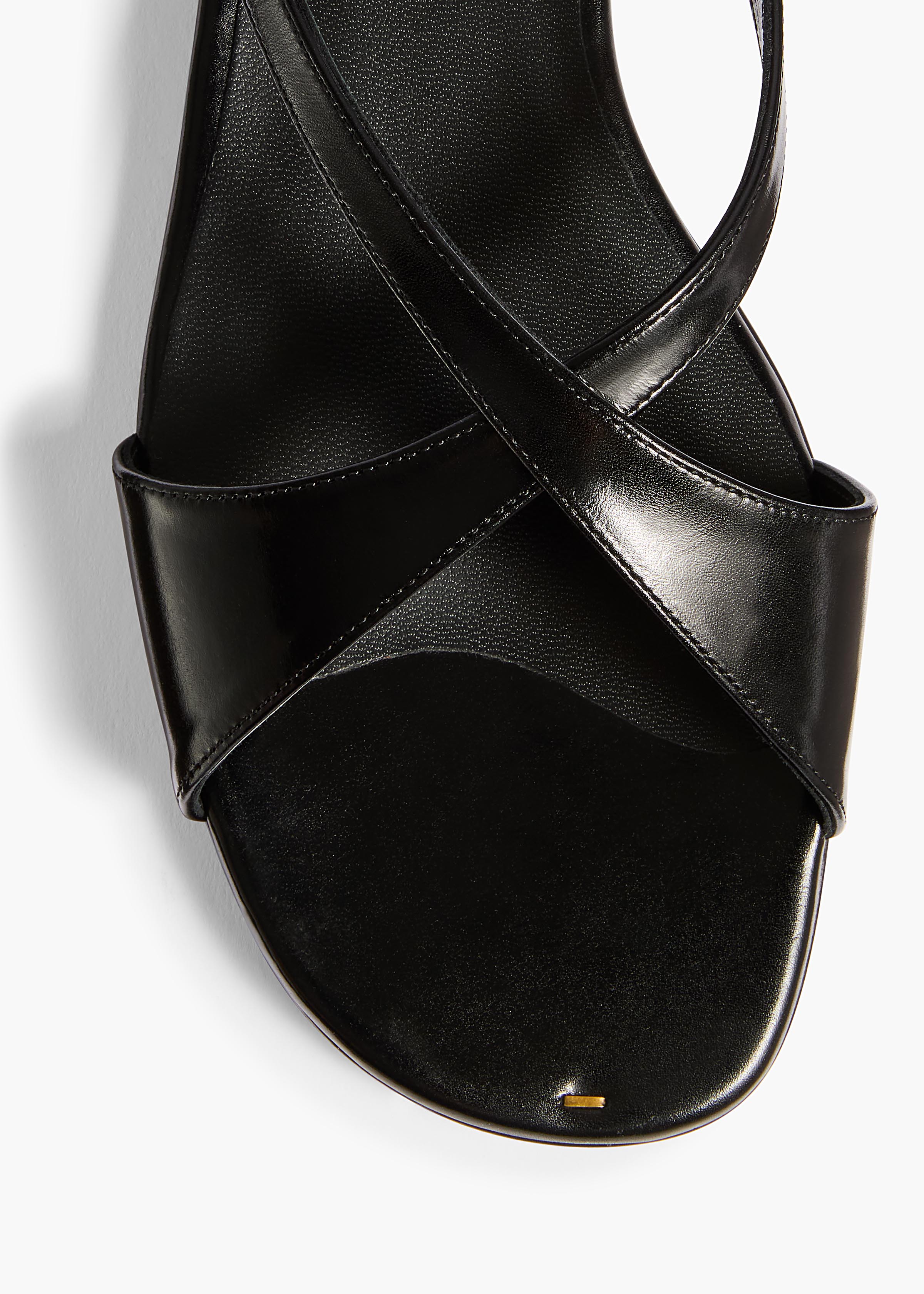 LIRIA ANKLE STRAP FLAT SANDAL BLACK F3125 1027 200 C