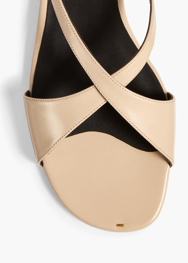 LIRIA ANKLE STRAP FLAT SANDAL NUDE F3125 1027 106 C