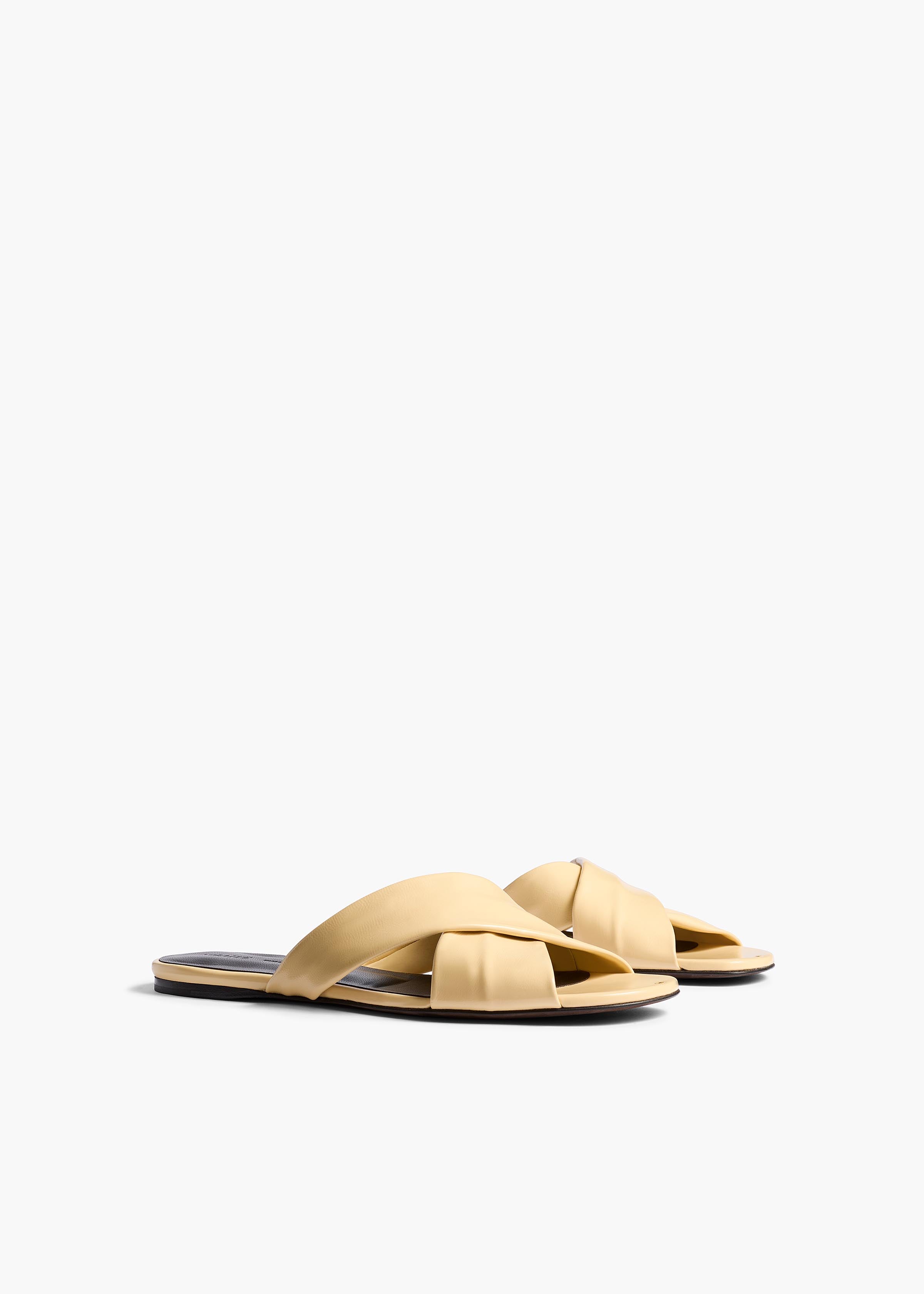 Liria Flat Sandal in Butter Glazed Leather