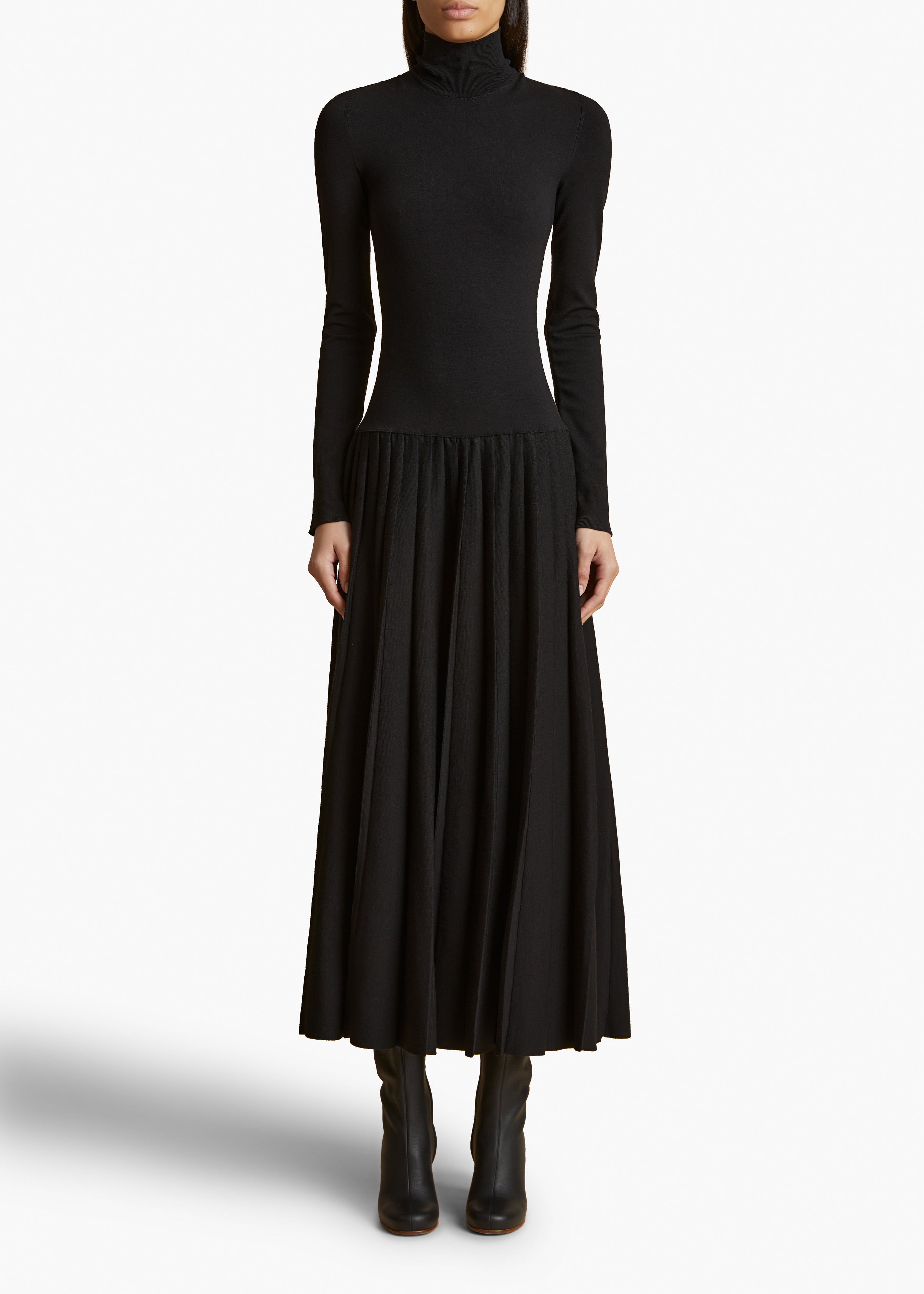 LISETTE DRESS IN BLACK FRONT VIEW