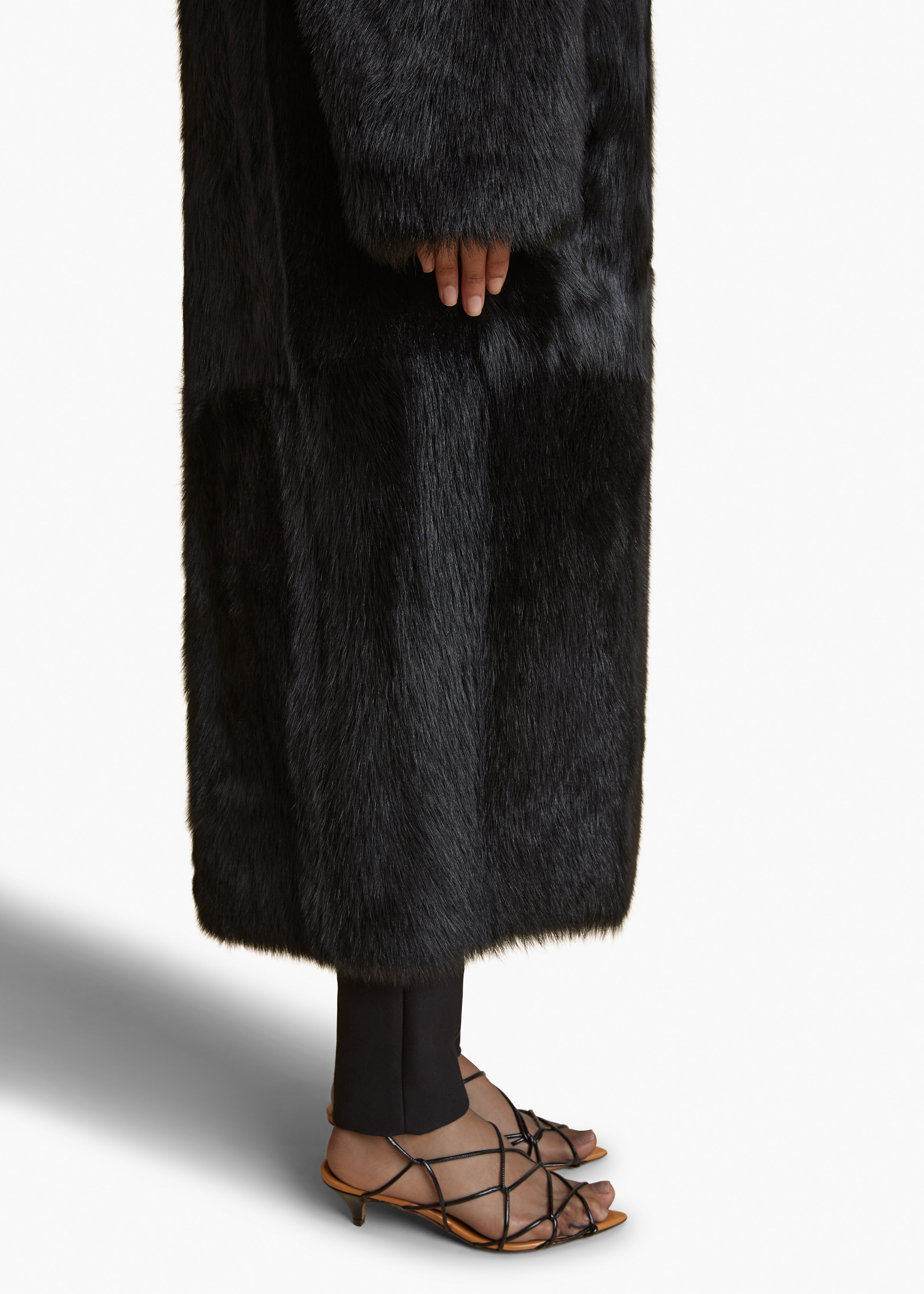 KHAITE - Lolo Shearling Coat in Black