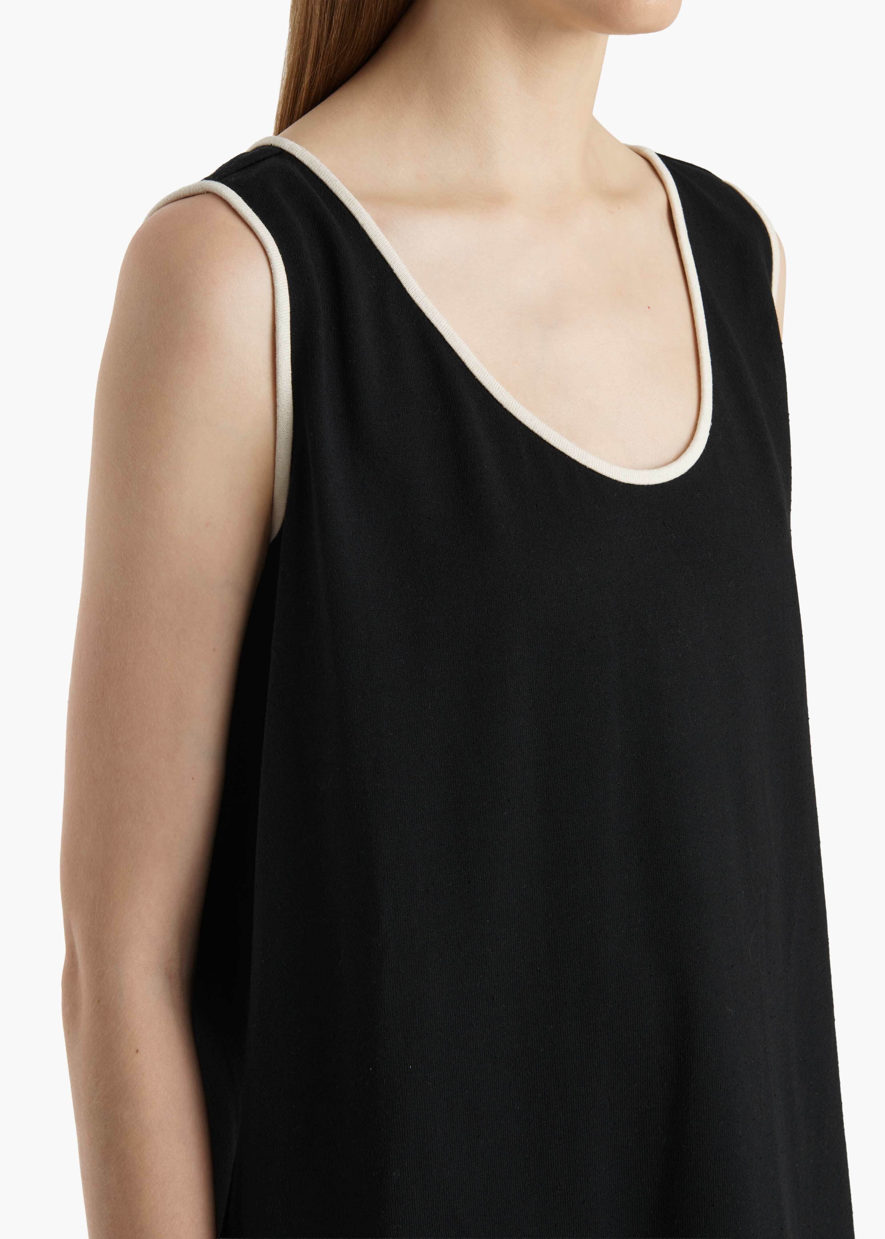 KHAITE  - Longo Top in Cream and Black