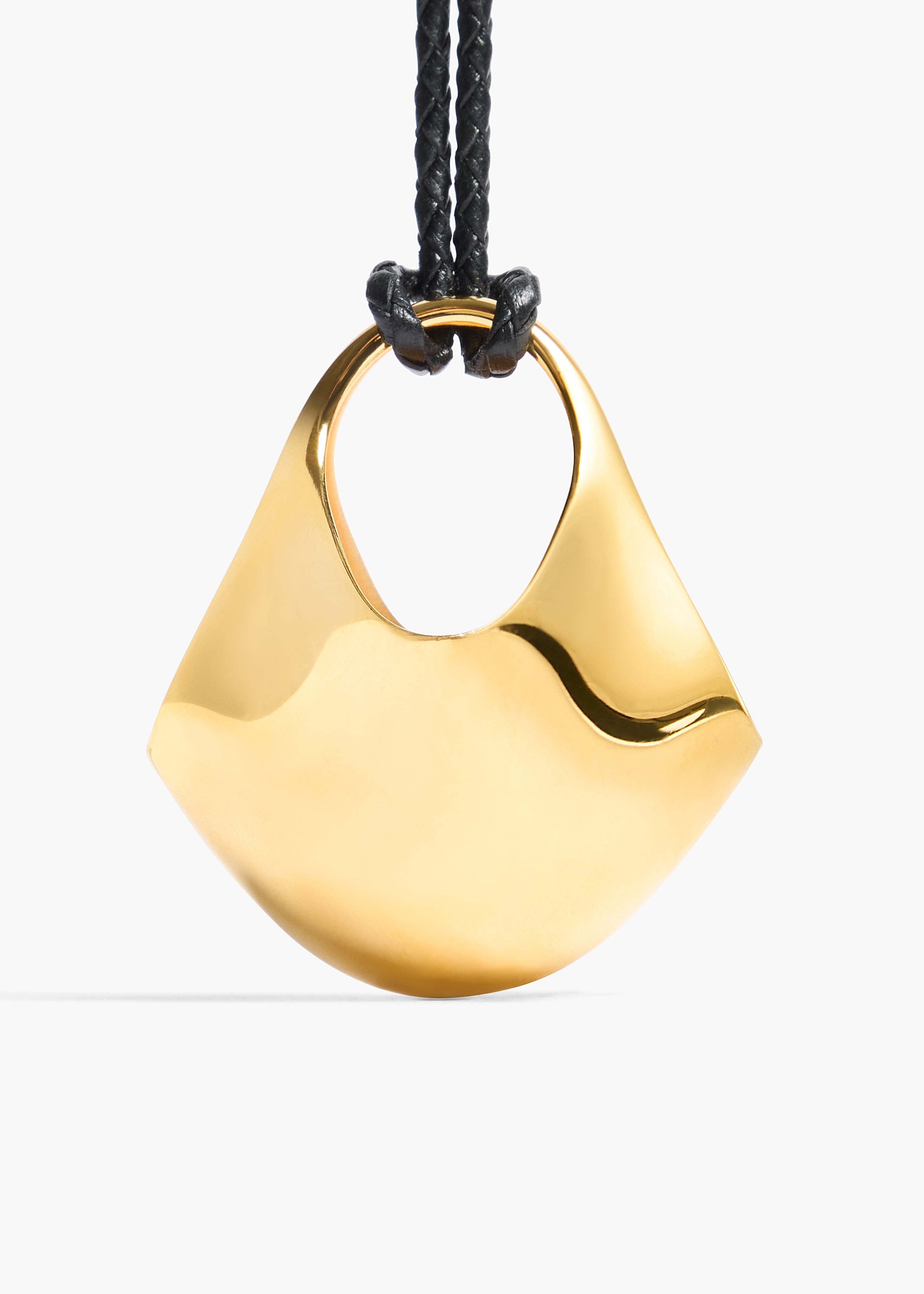 Medium Lotus Pendant in Gold