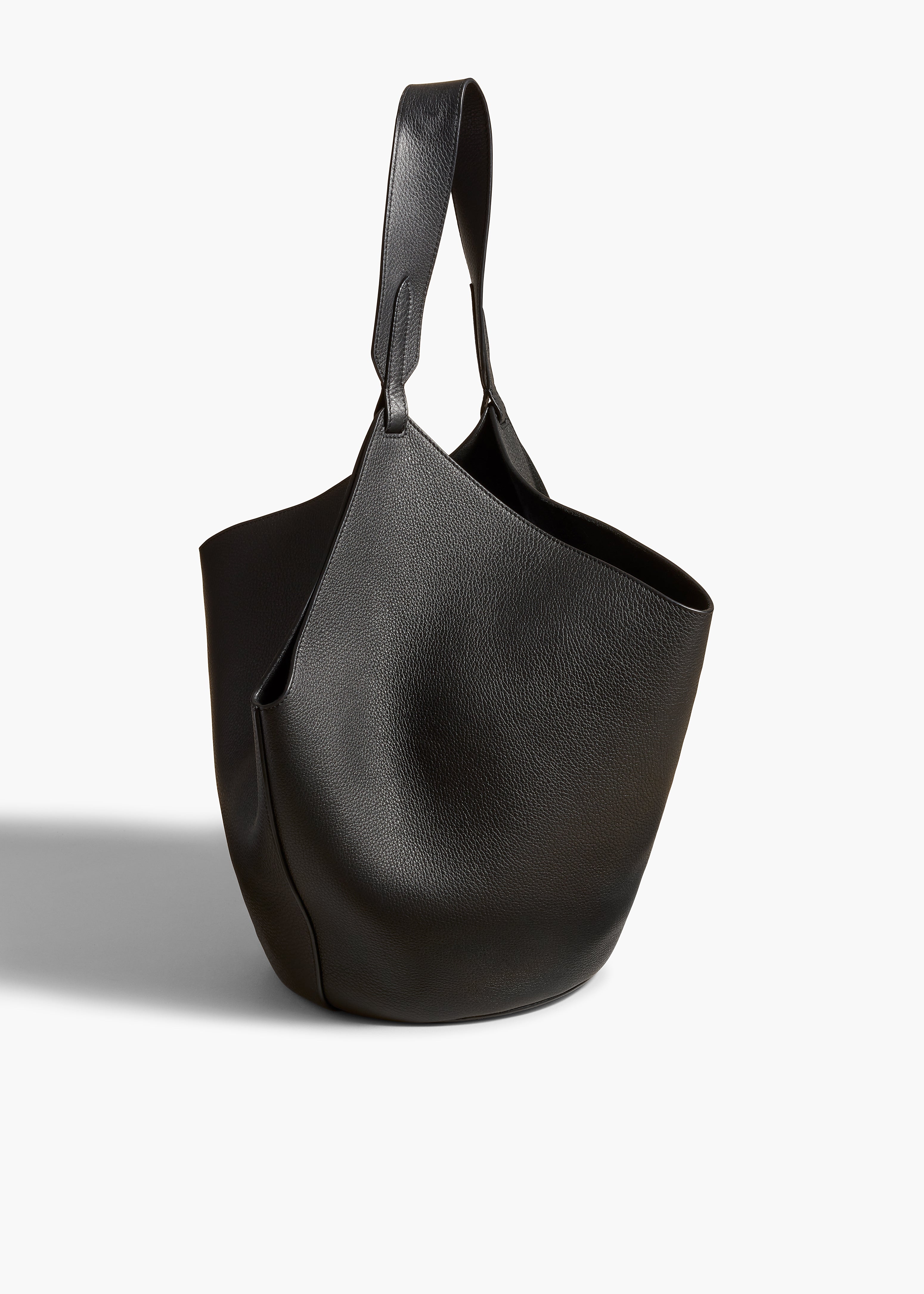 MEDIUM LOTUS HANDBAG IN PEBBLED BLACK LEATHER SIDE VIEW