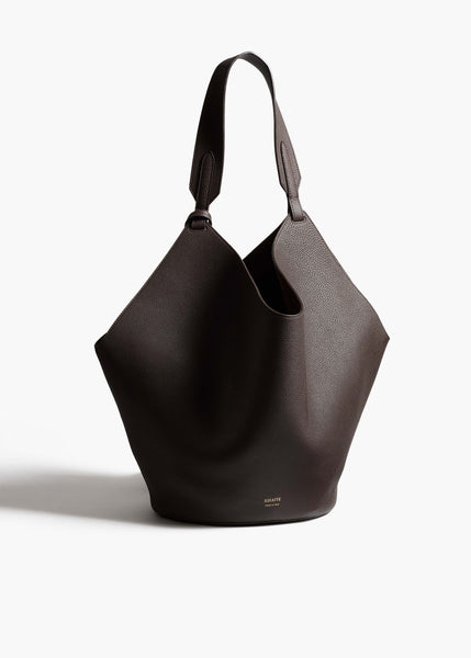 KHAITE トートバッグ Crosby Bag in Espresso Pebbled Leather – KHAITE
