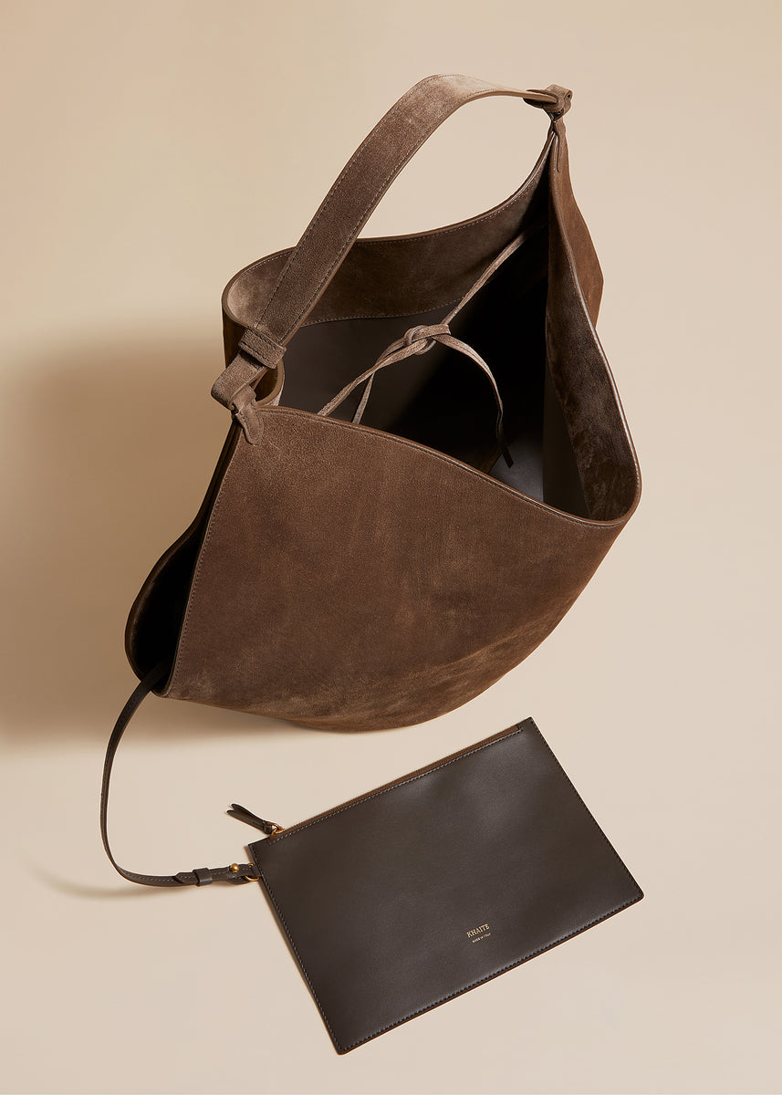 The Medium Lotus Tote in Toffee Suede– KHAITE