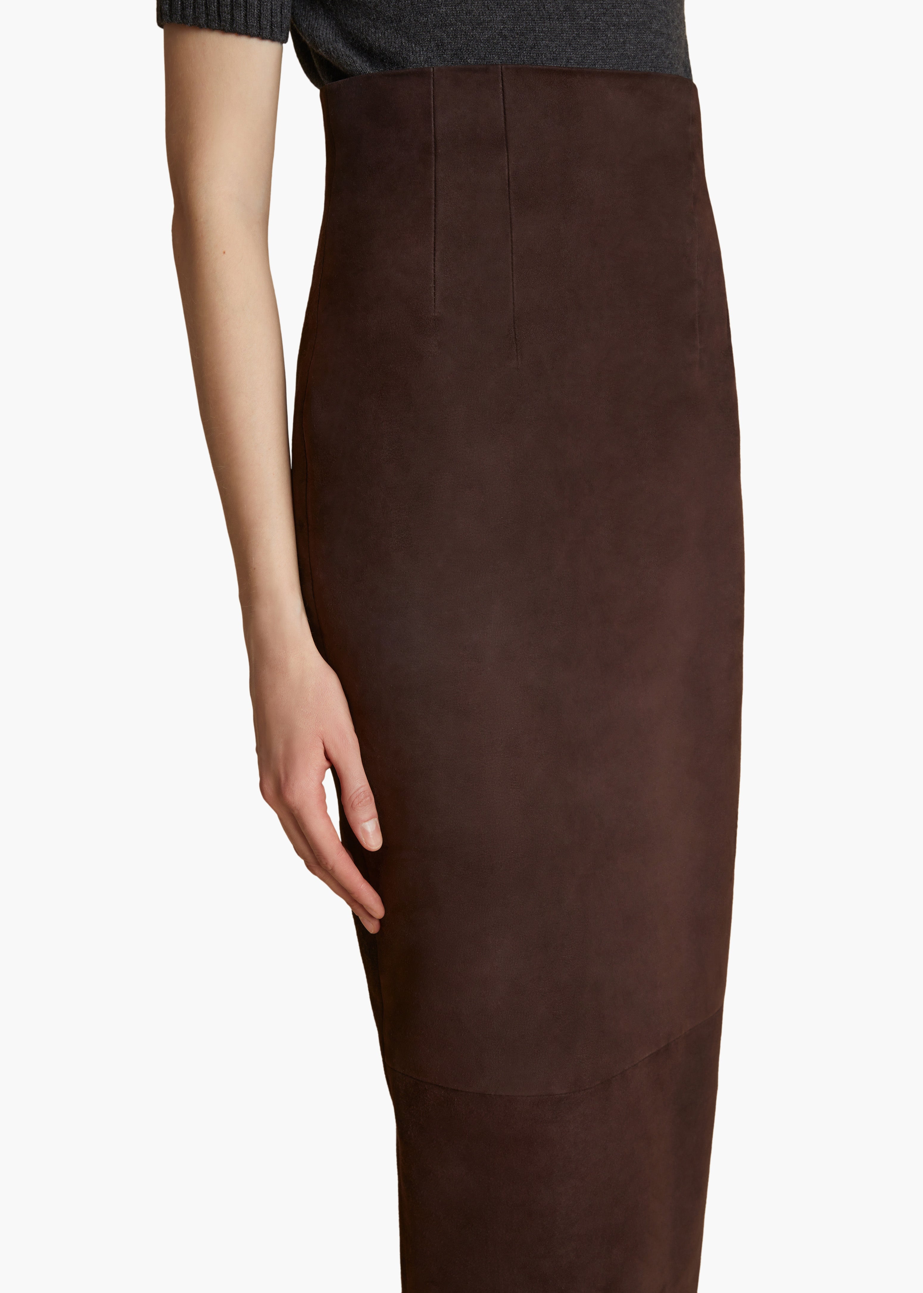 KHAITE - Loxley Skirt in Dark Brown Suede