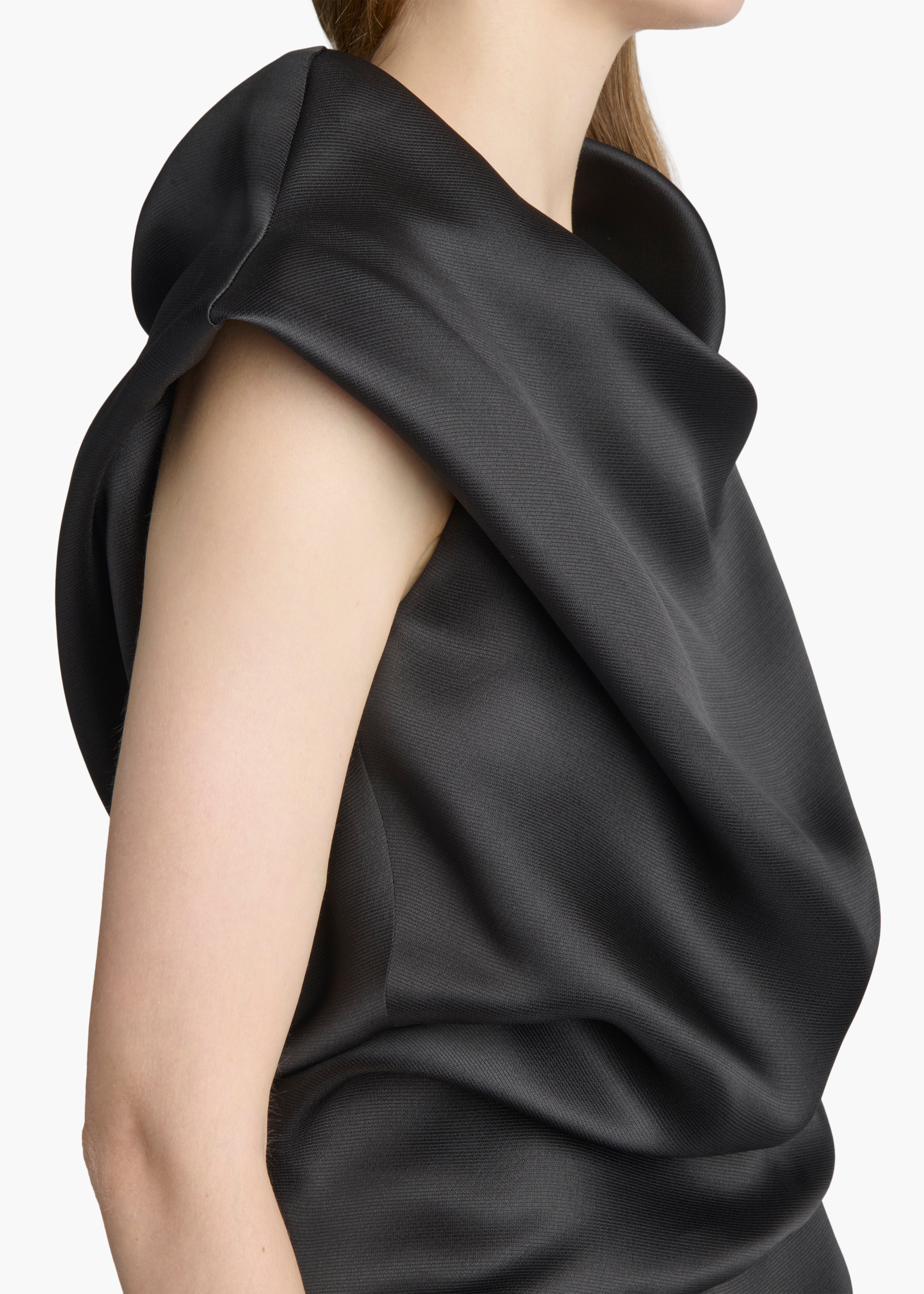 KHAITE LLC - Luola Top in Black