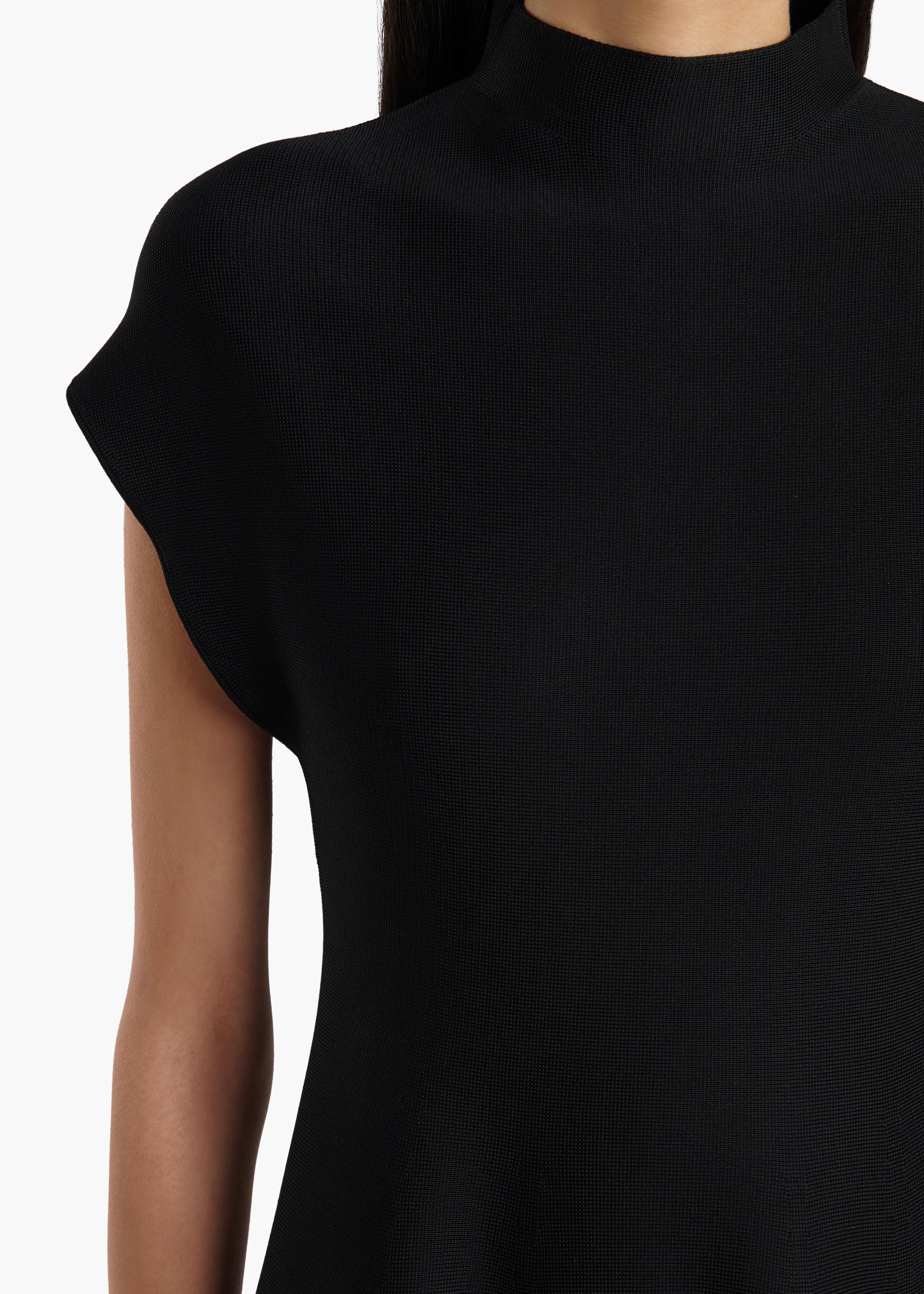 Lyra Dress in Black