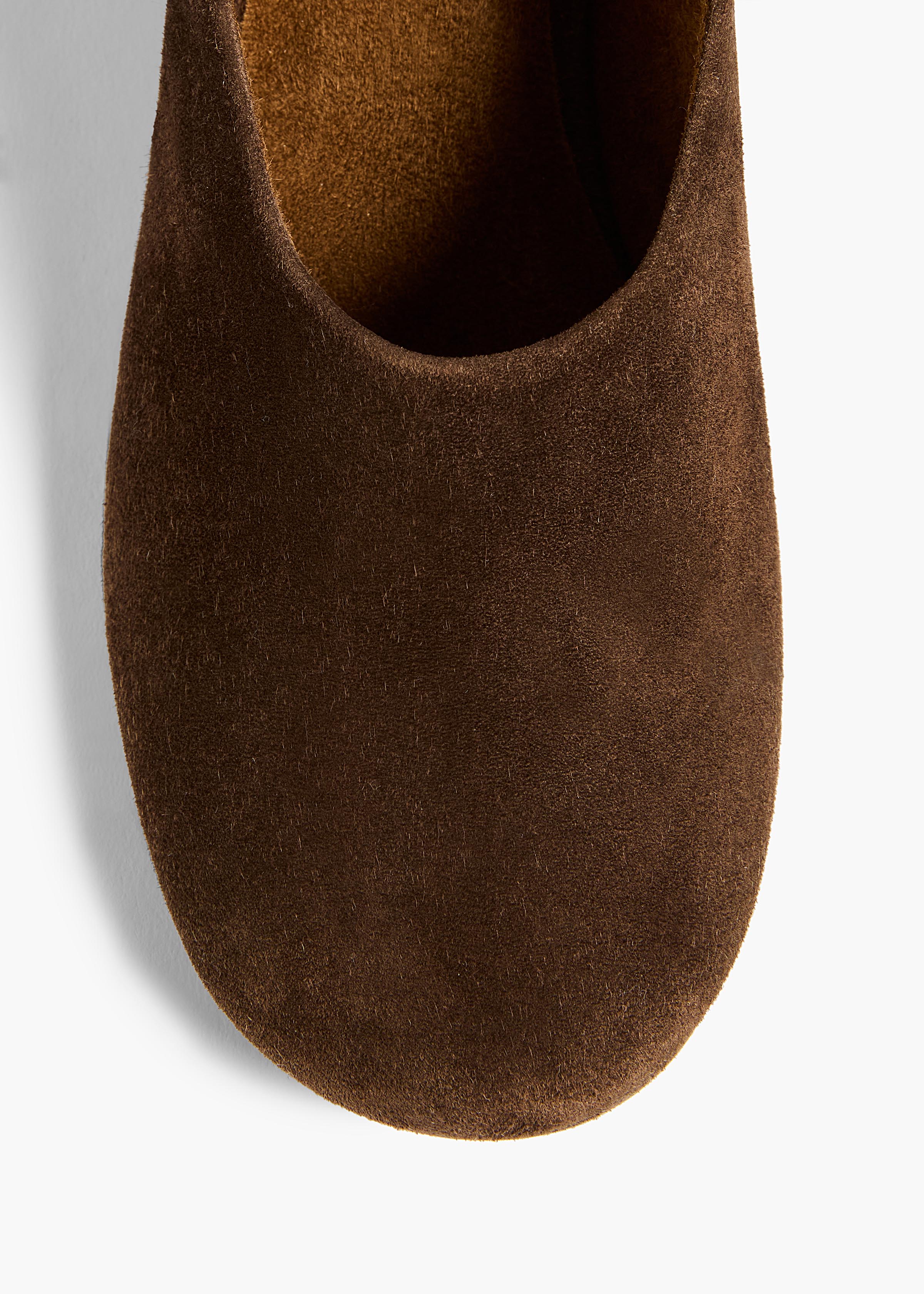 Marcy Pump in Ebano Suede