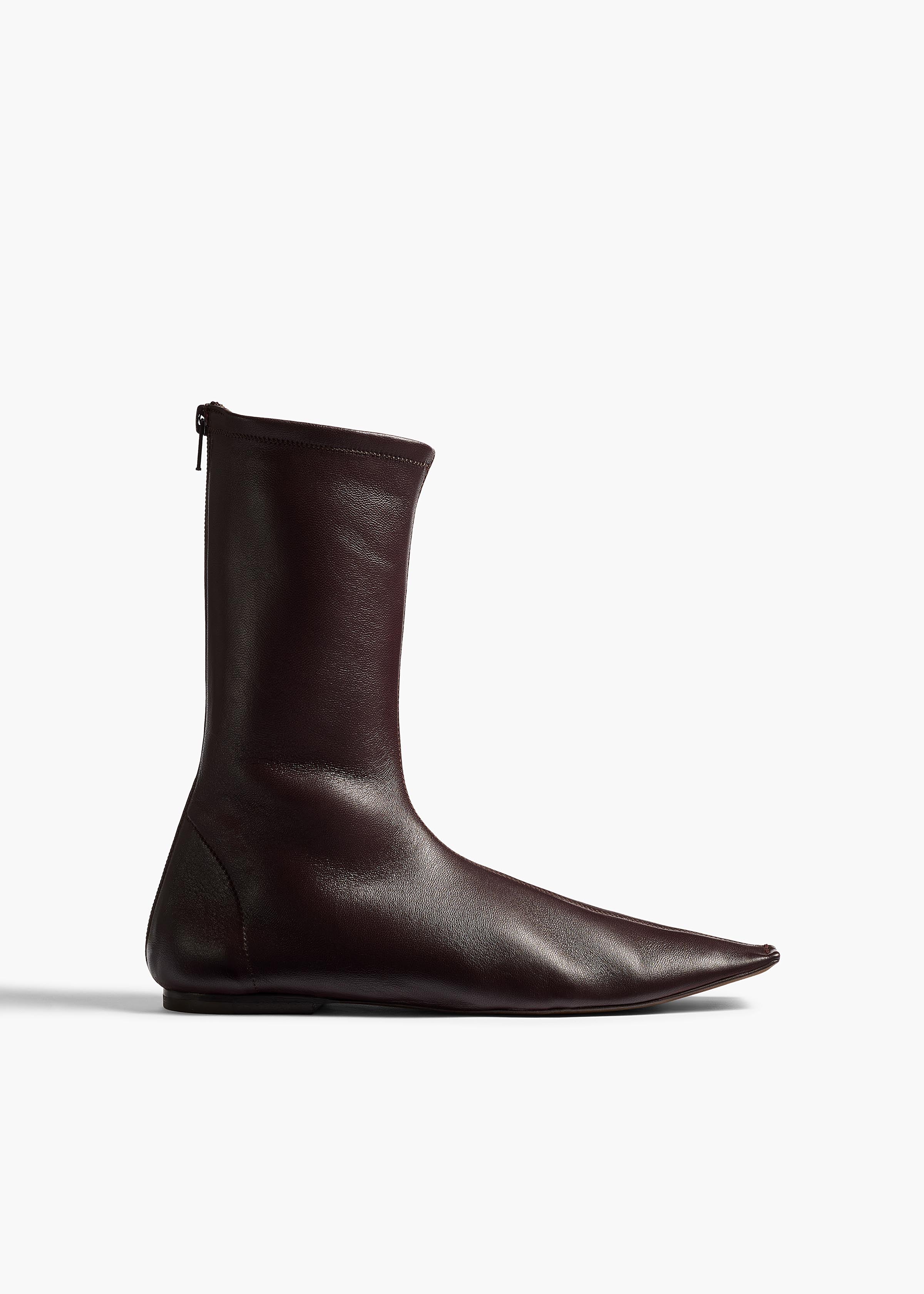Marlene Boot in Rouge Noir