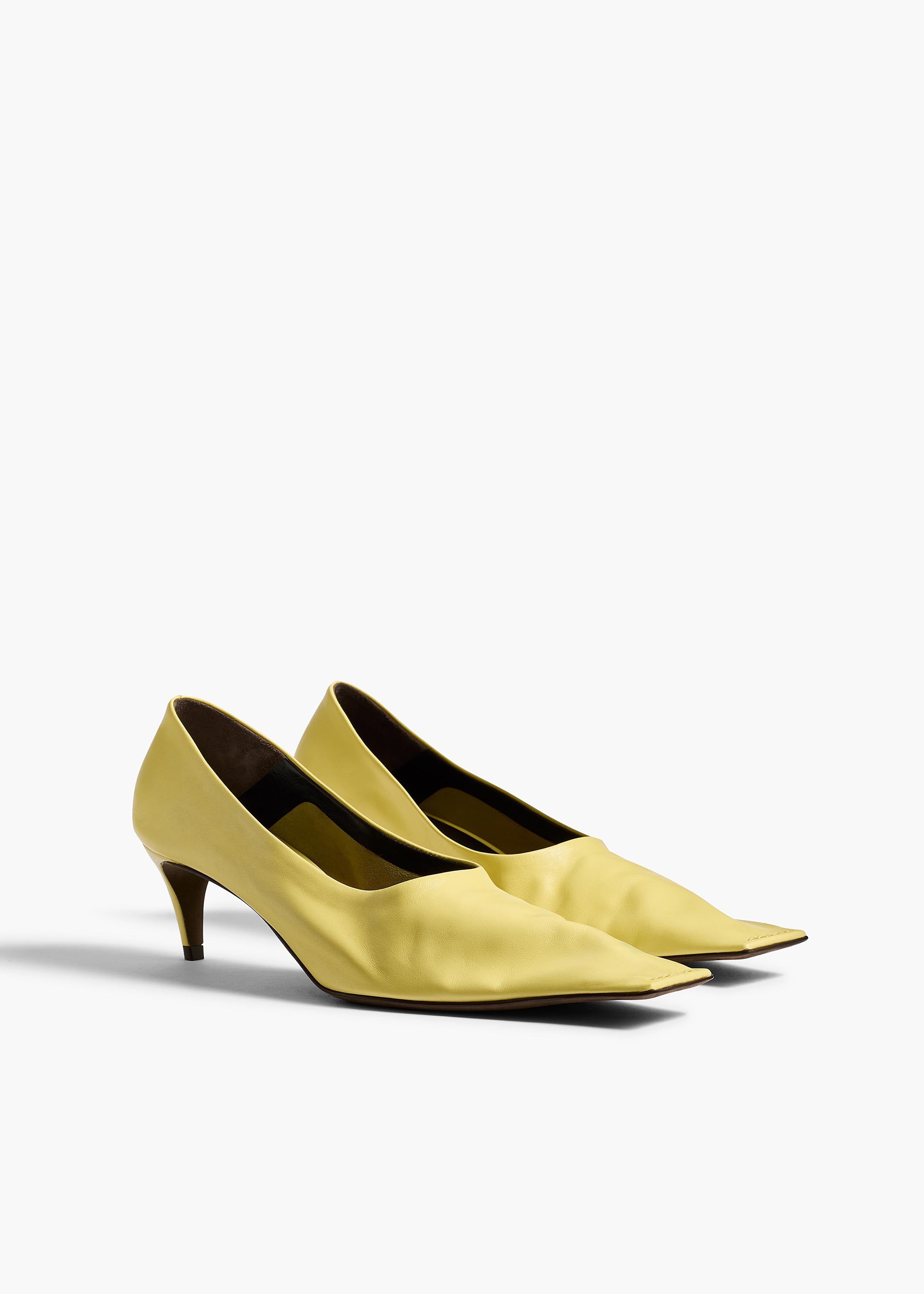 Marlene Low Pump in Pale Yellow