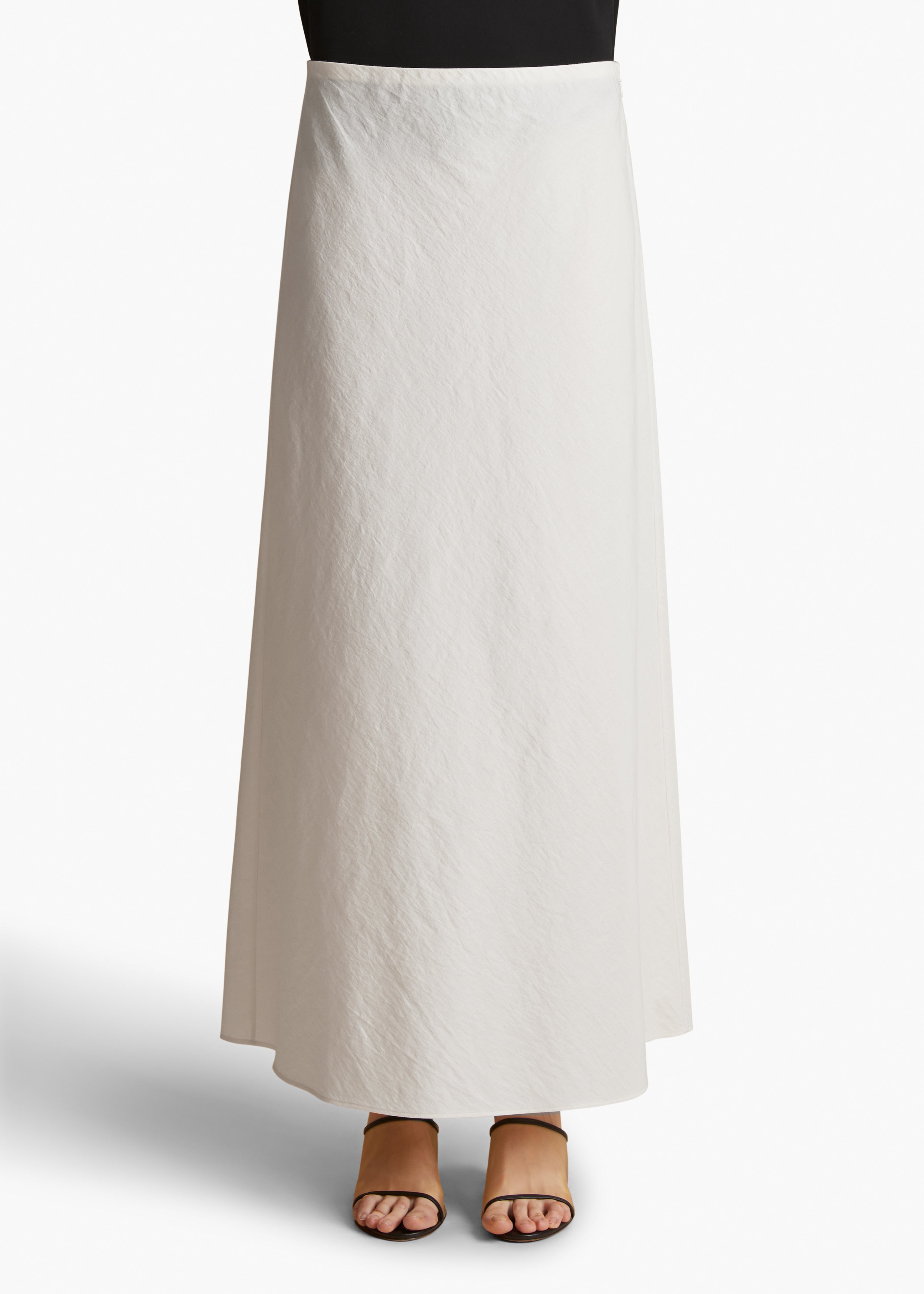 MAUVA SKIRT IN NATURAL FRONT VIEW