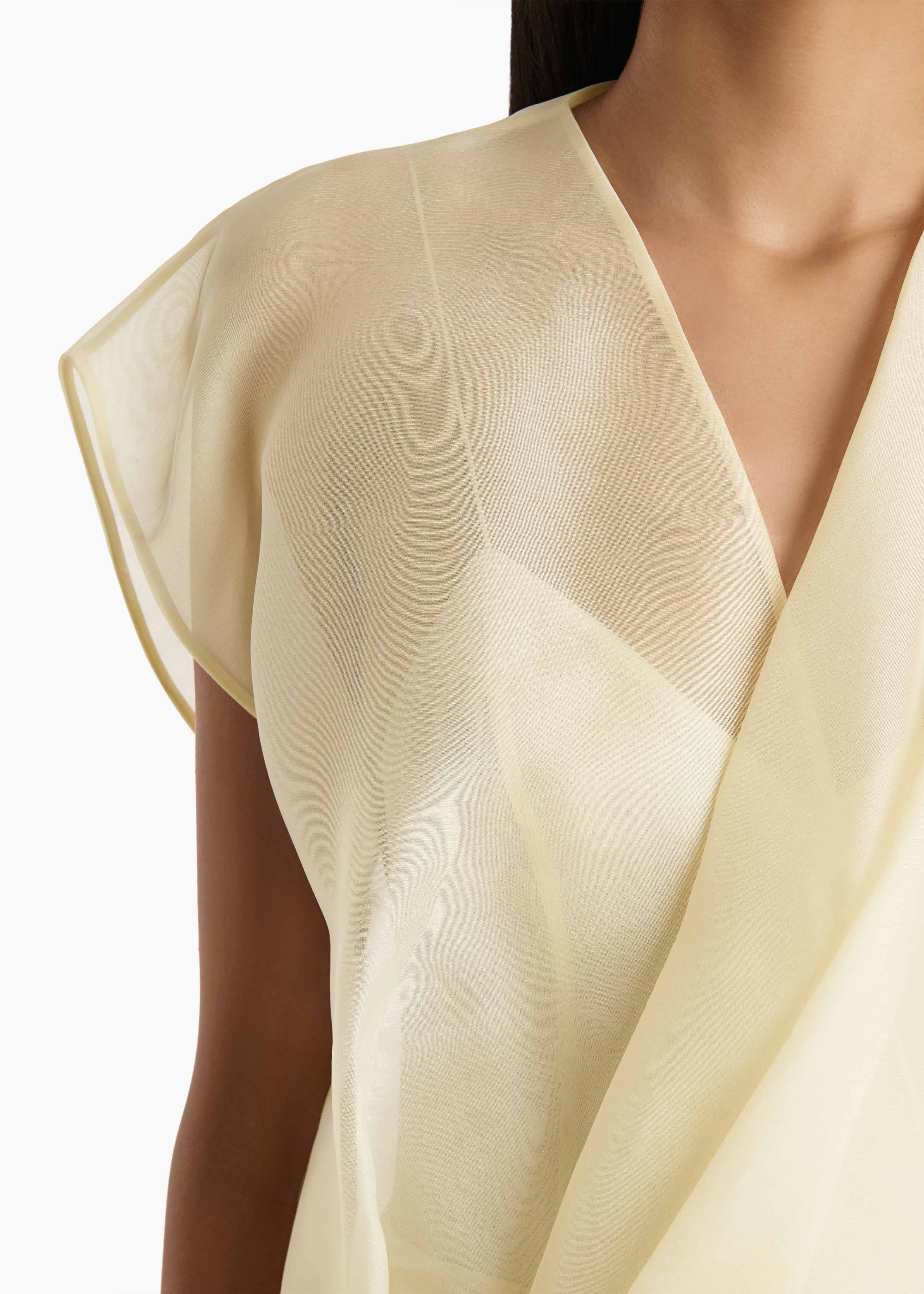 MER-TOP_PALE-YELLOW_2442382-615_D