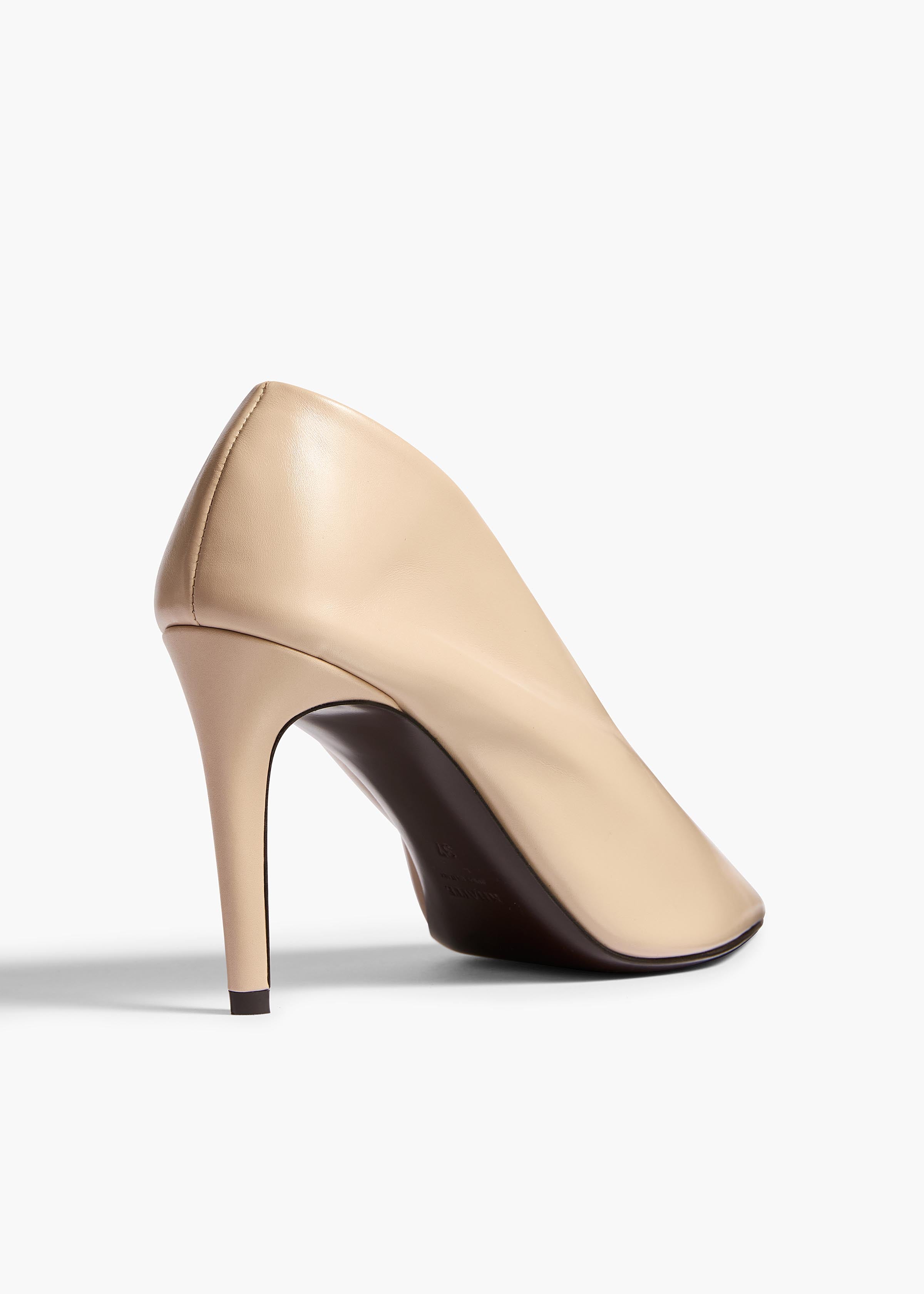 Miriam Pump in Nude Glazed Leather