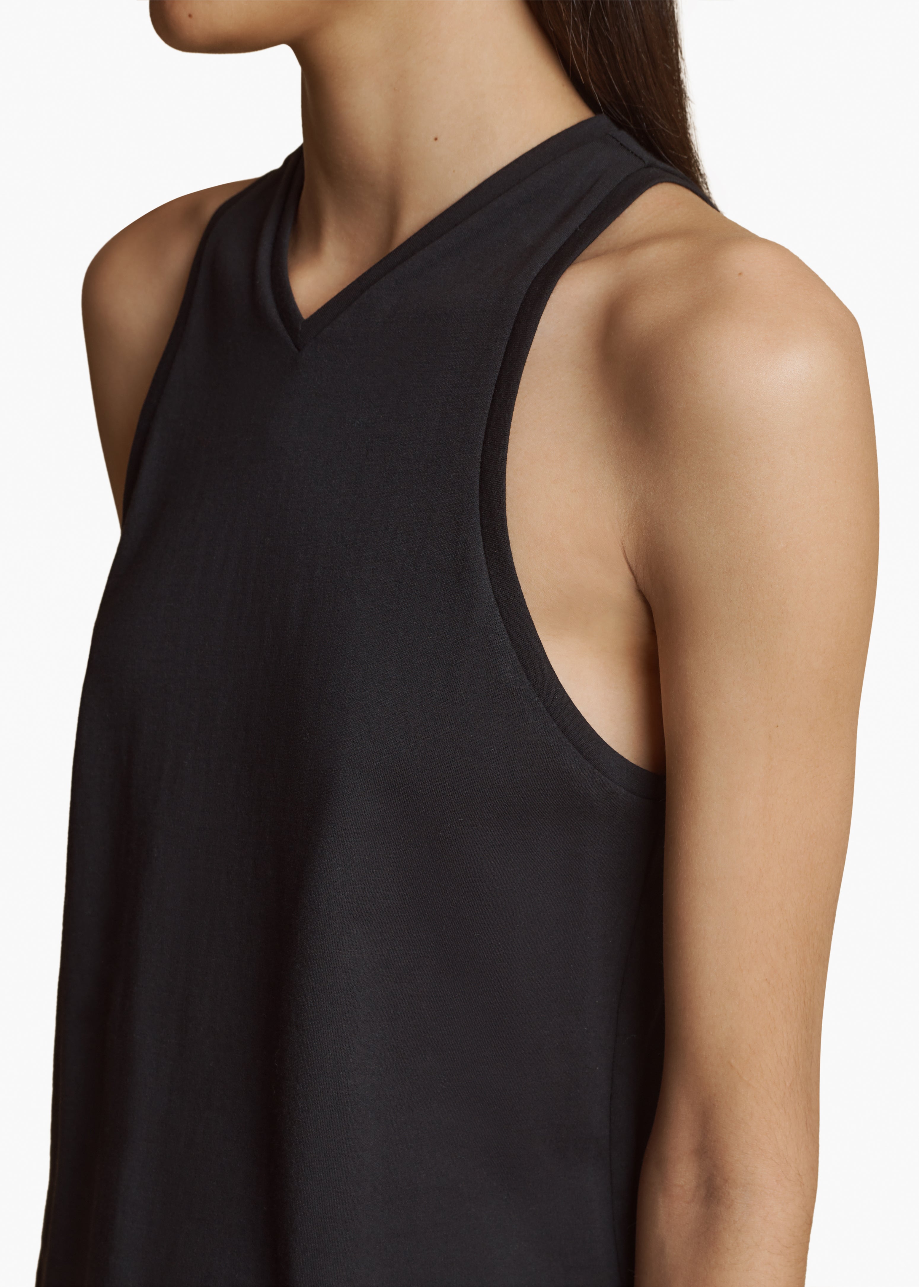 NETTA TOP IN BLACK DETAILED VIEW 2