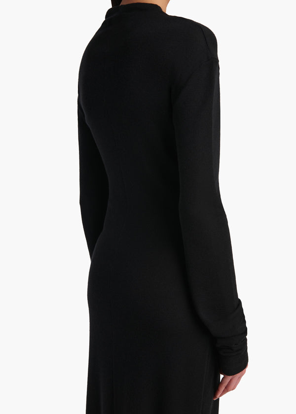 NORLA-DRESS_BLACK_5463612-200_E.jpg