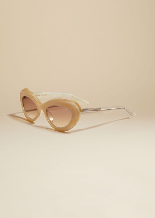 The KHAITE x Oliver Peoples 1968C in Beige Silk and Soft Tan Gradient Mirror